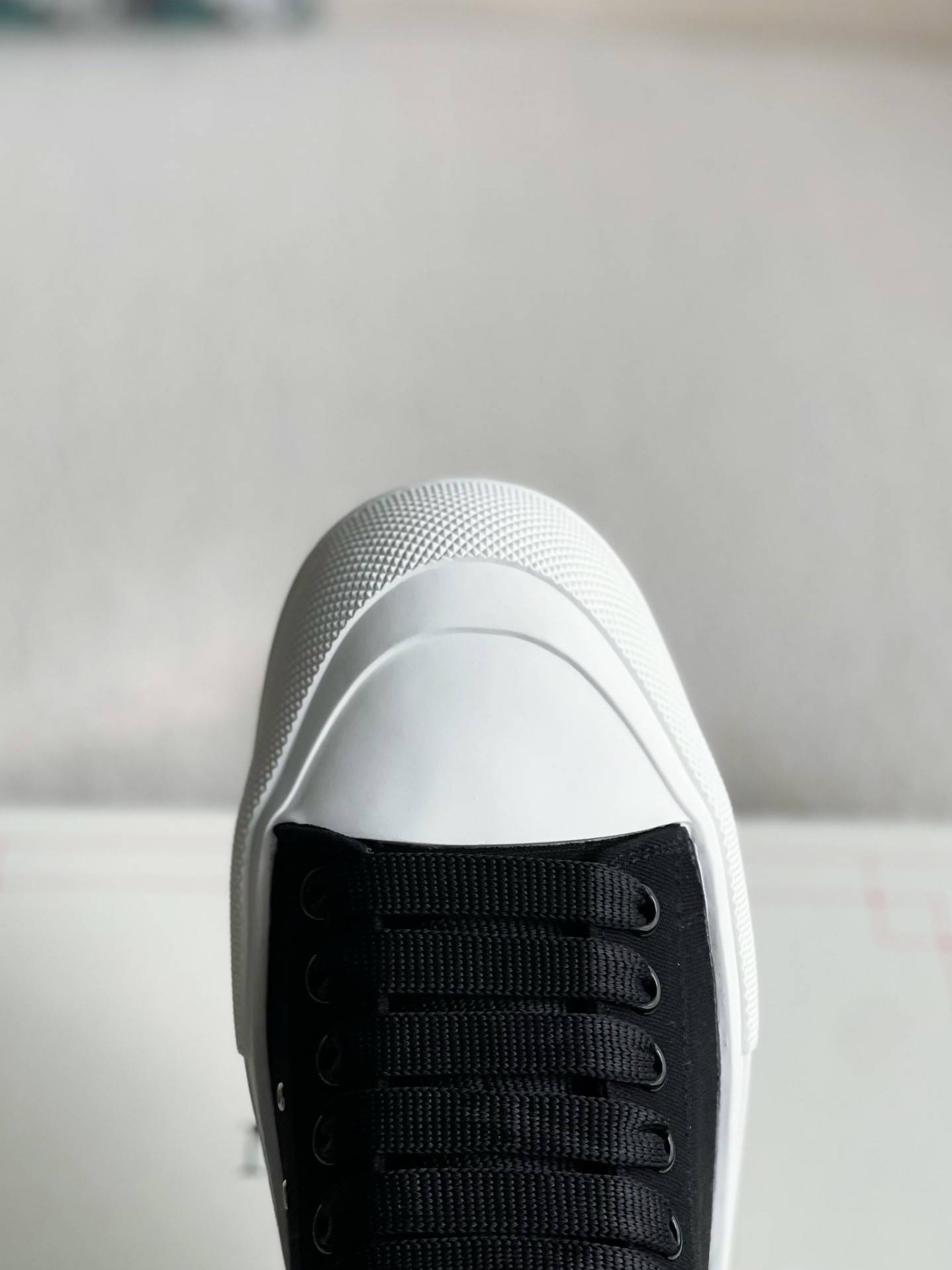 Alexander McQueen versatile Sneakers