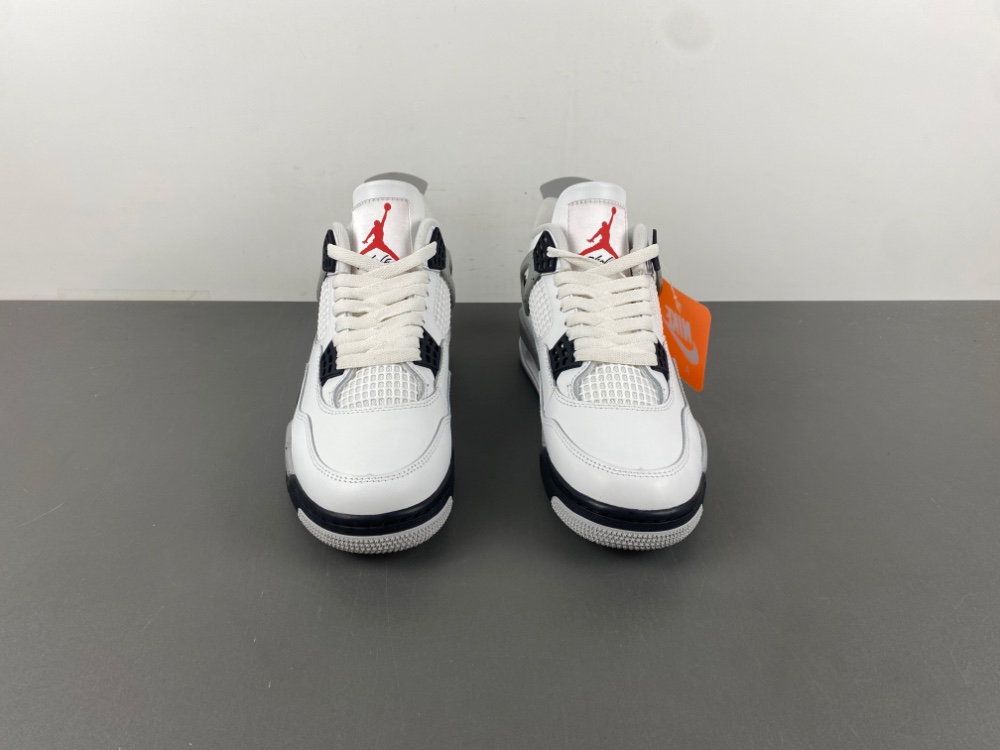 Air Jordan 4 “White Cement” 2025 FV5029-100
