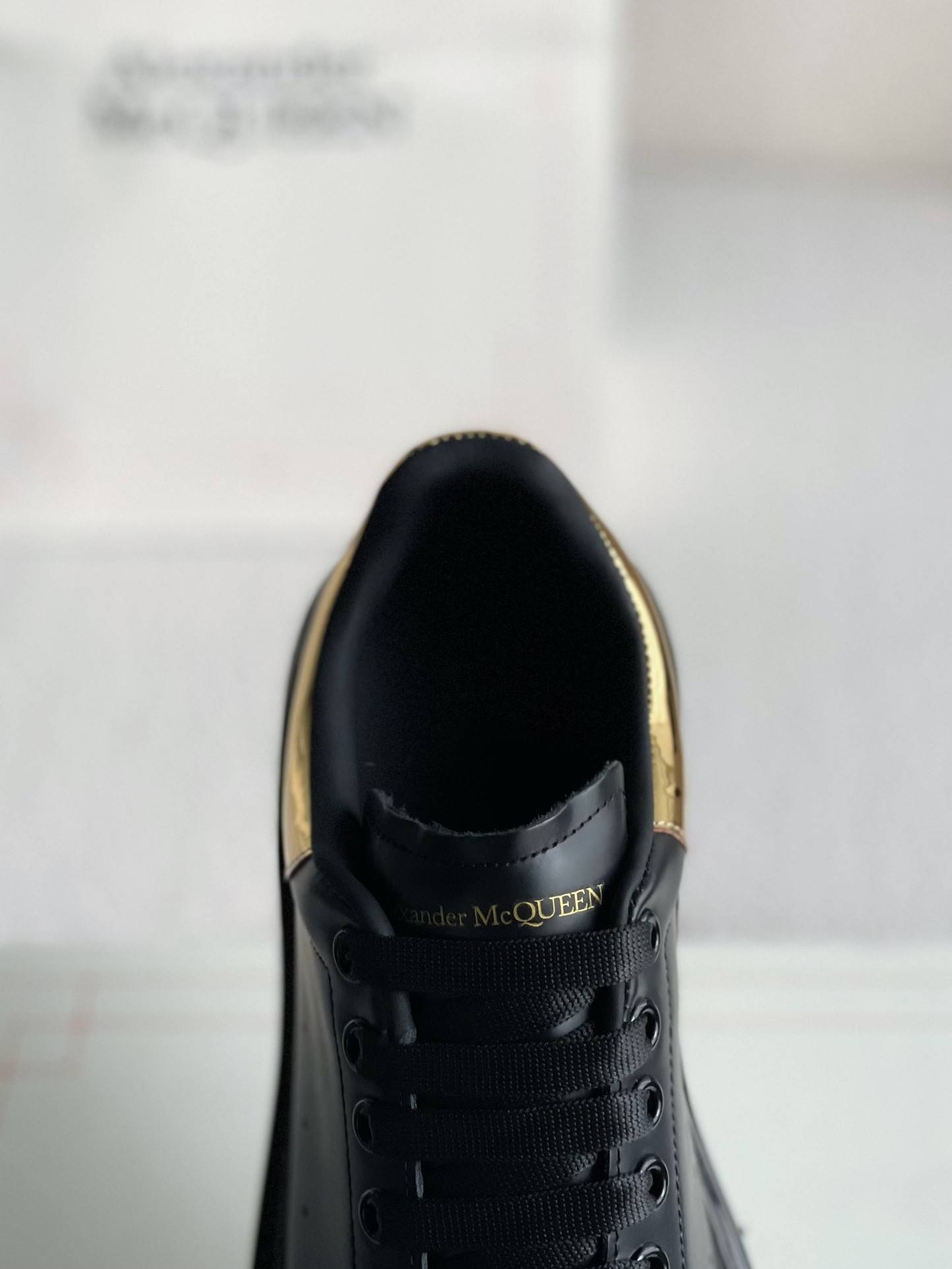 Alexander McQueen MQ golden cowhide tail Air cushion bottom Sneakers