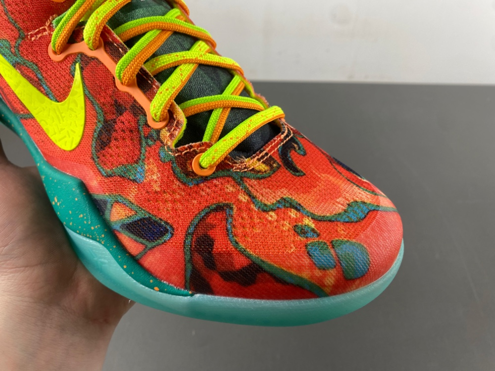 Nike Kobe 8 Protro “What The Kobe” HM9621-900