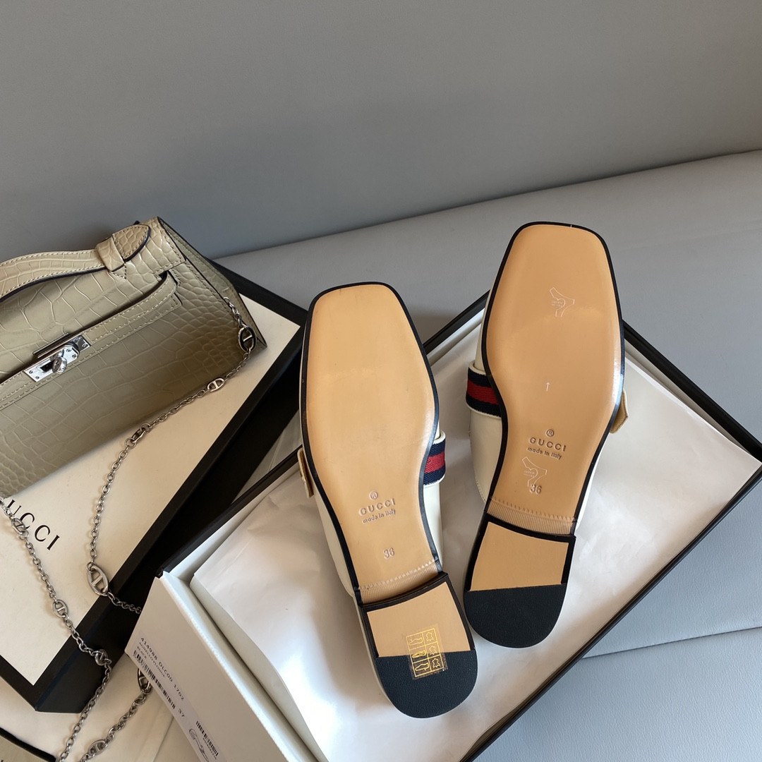 Gucci Leather Slippers