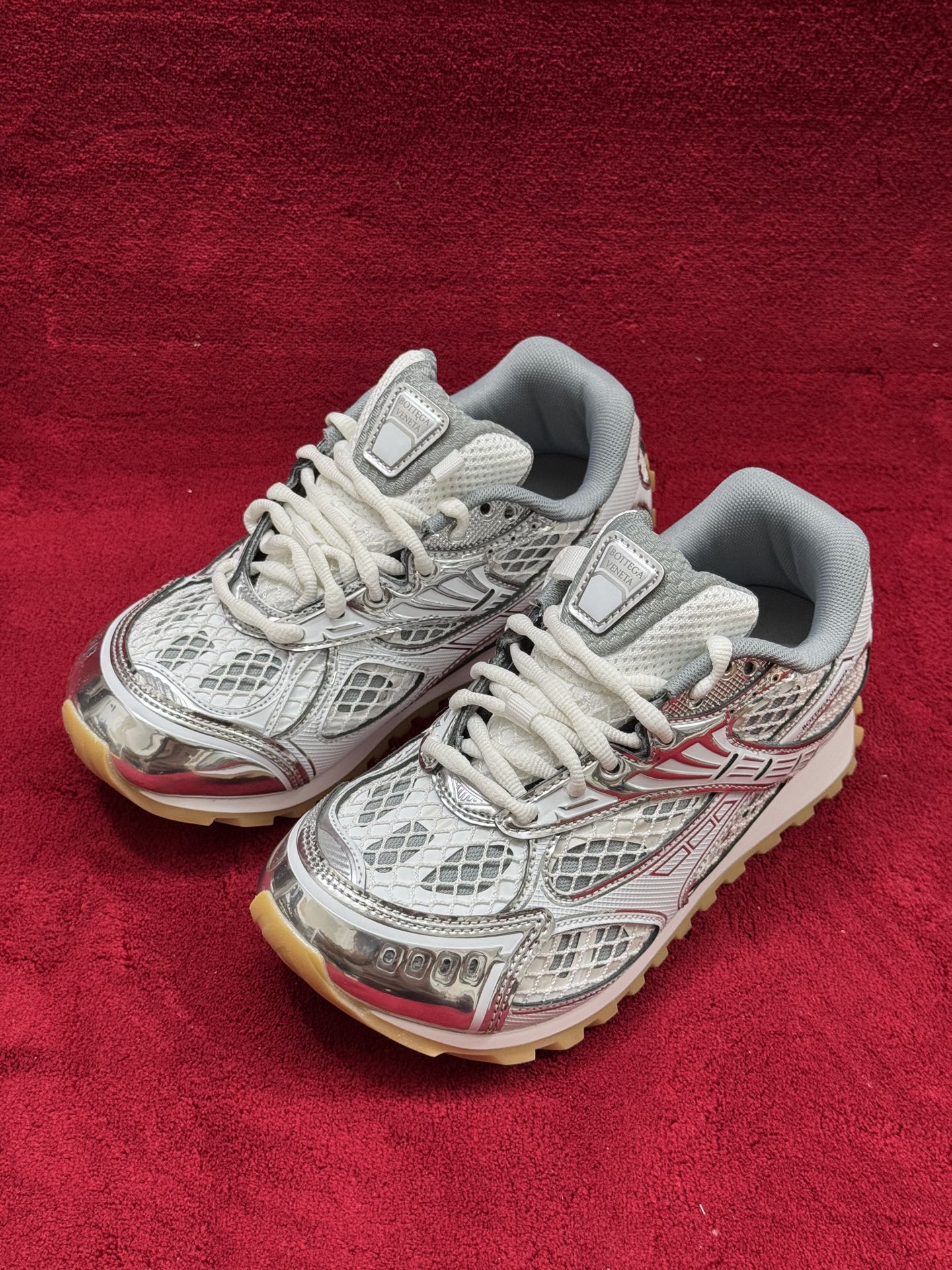 Bottega Veneta Orbit Sneaker Silver / White / Optic white rubber