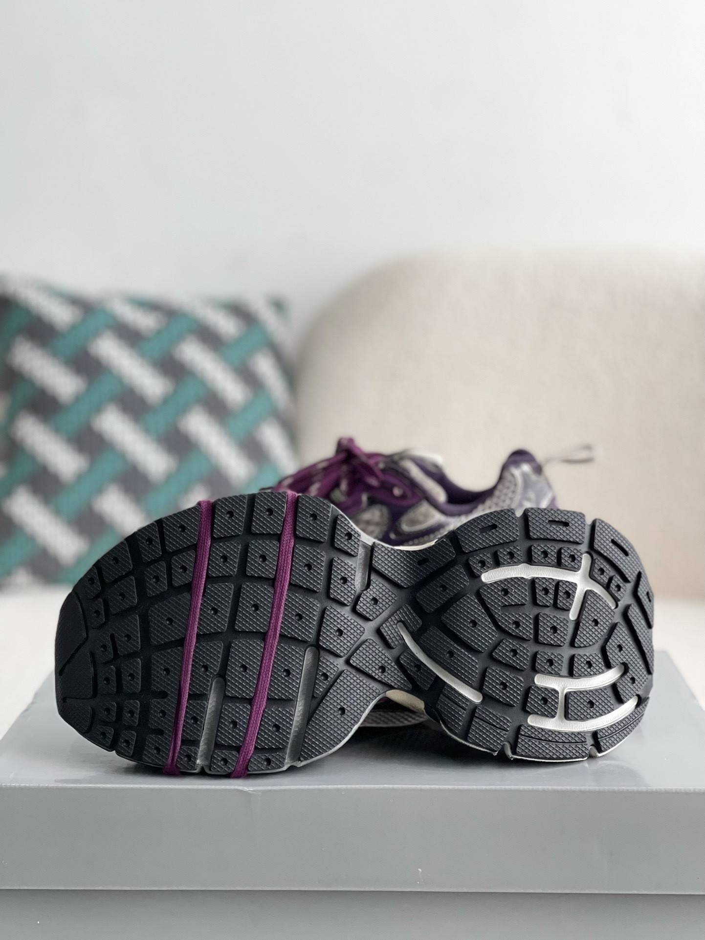 BLCG Runner Sneakers