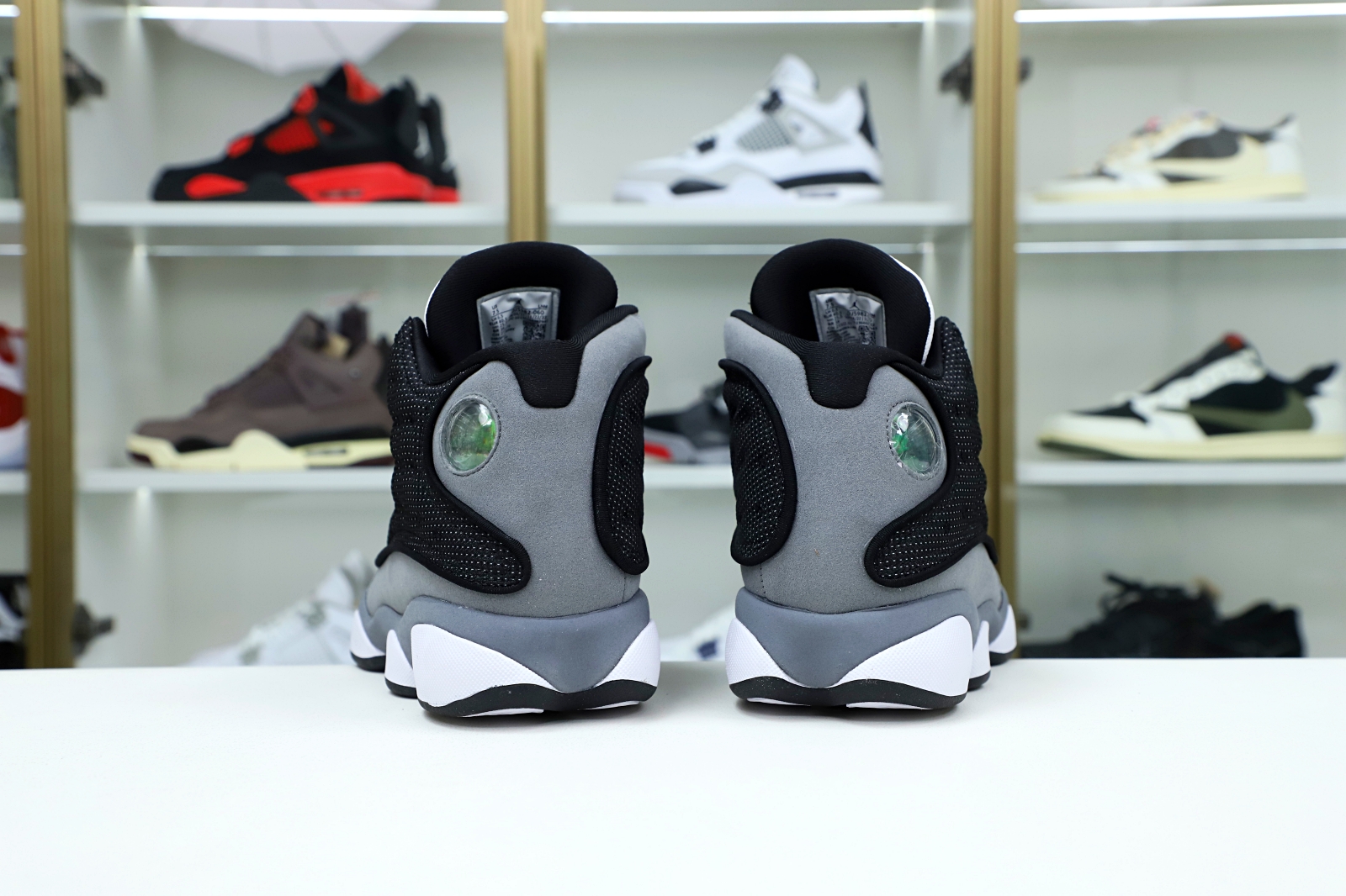 Jordan 13 Retro Black Flint DJ5982-060