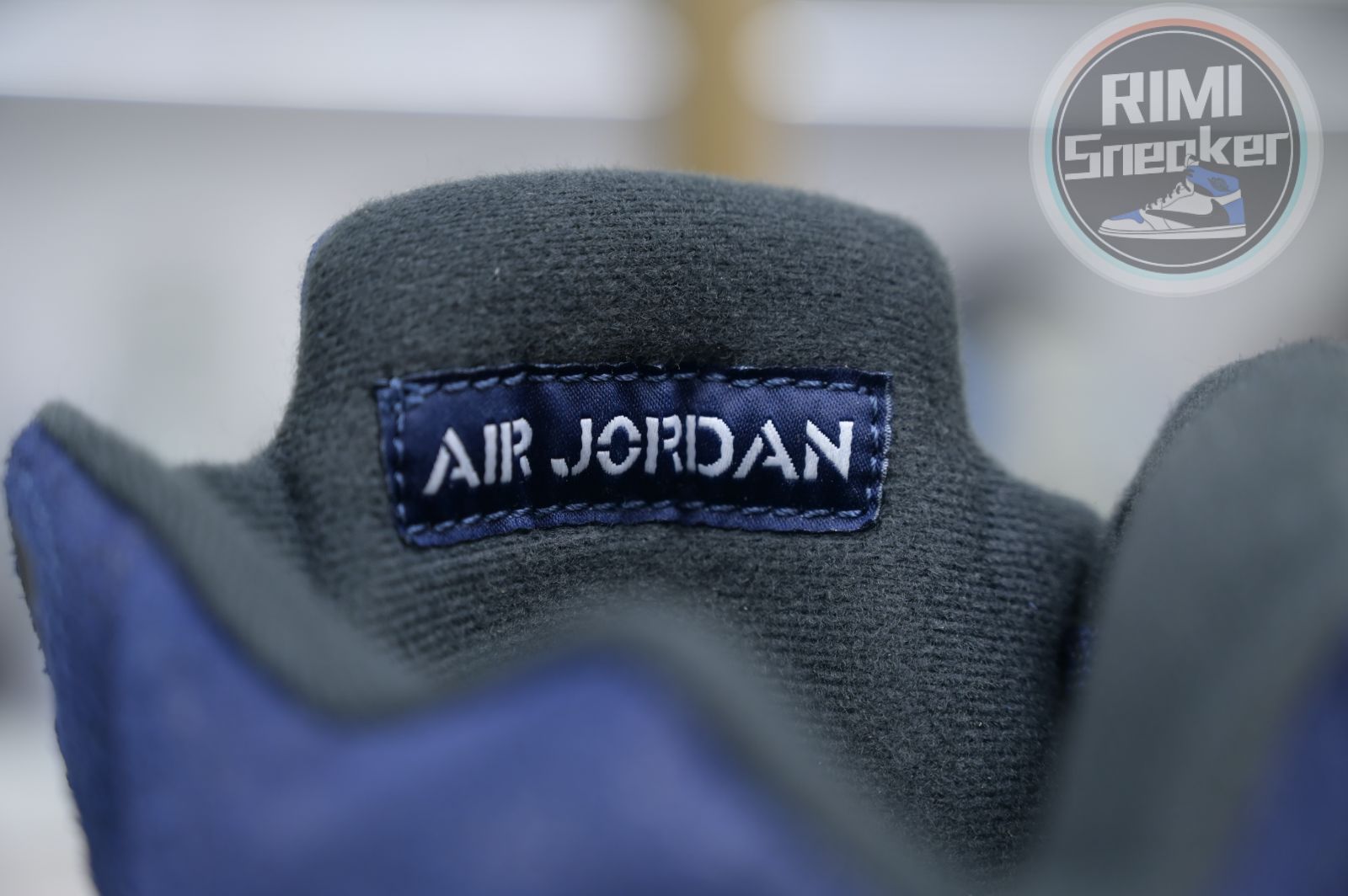 Jordan 5 Retro Georgetown FD6812-400