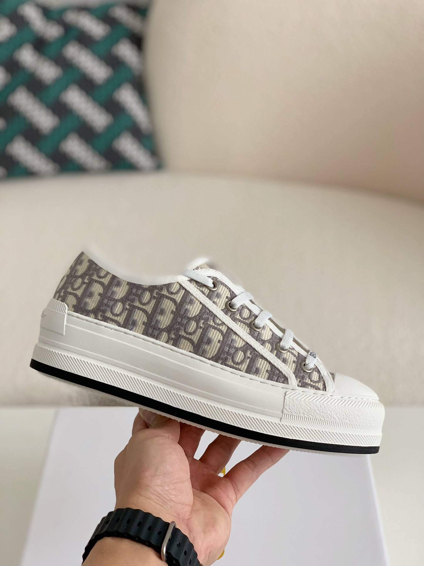 D*OR B23 low Sneaker