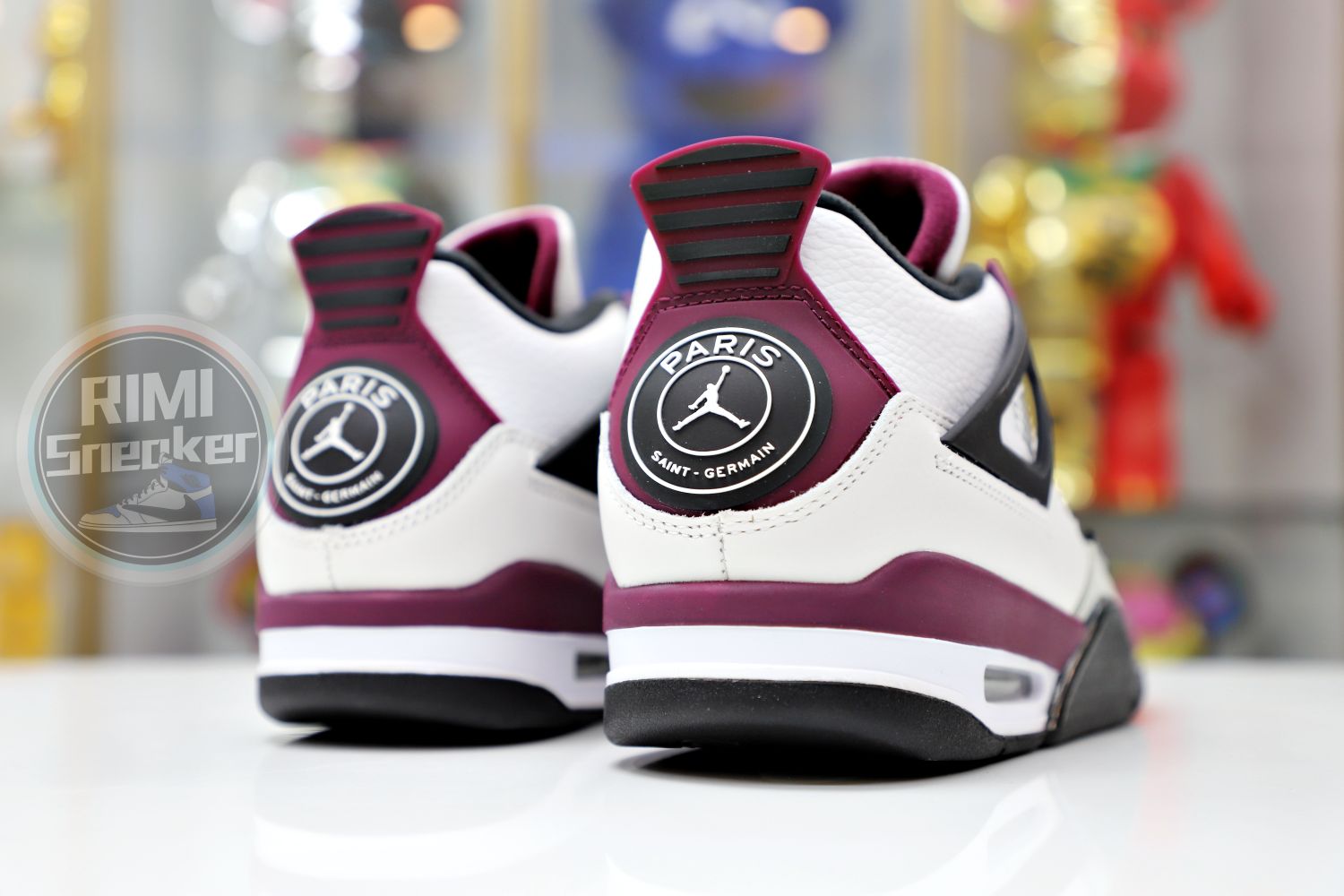 AIR JORDAN PARIS SAINT-GERMAIN X AIR JORDAN 4 RETRO