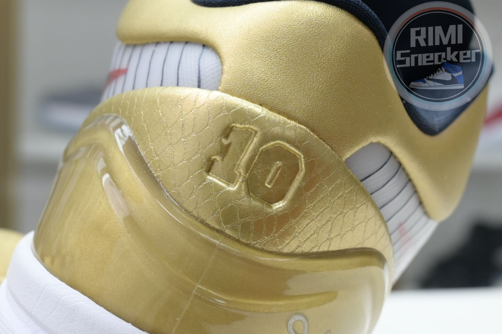 Nike Zoom Kobe 4 Protro "Gold Medal"