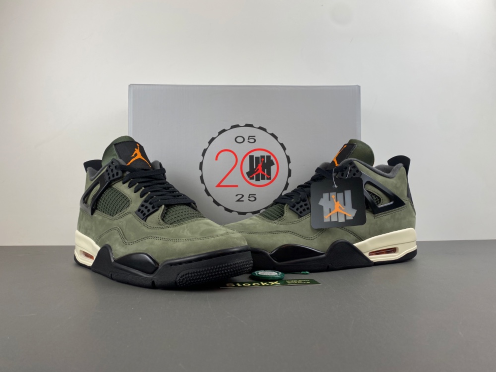 Jordan 4 Retro OG SP Undefeated IB1519-200