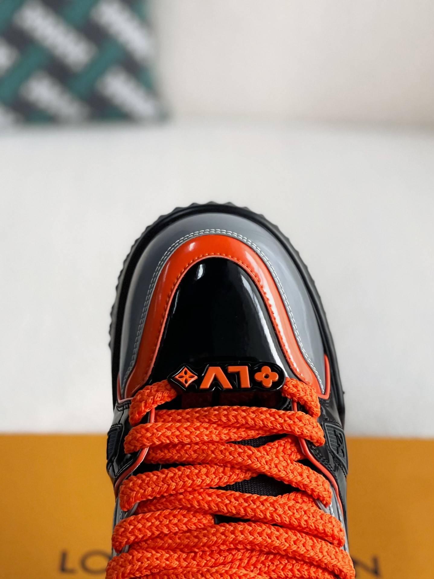 L*V TRAINER MAXI SNEAKERS