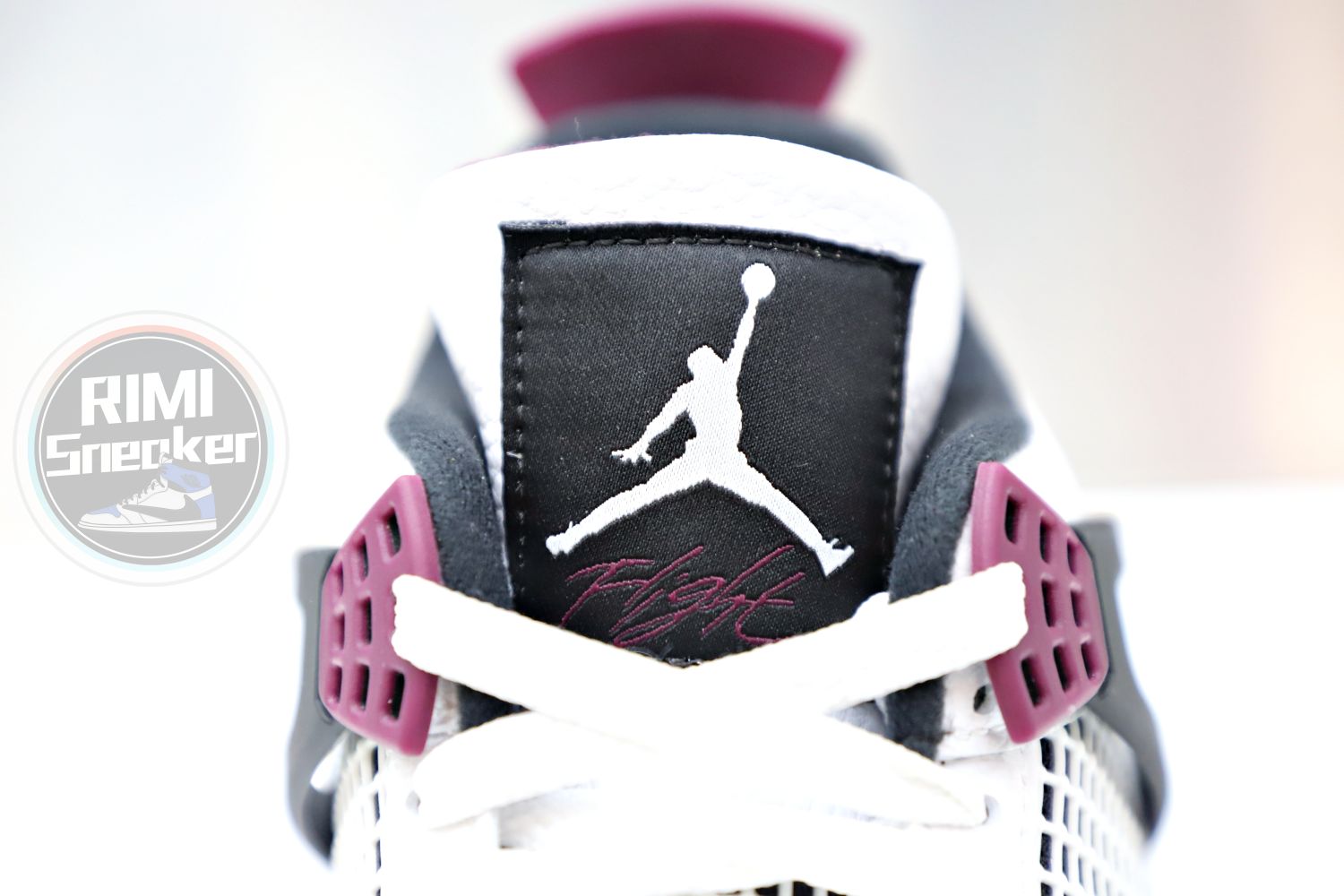 AIR JORDAN PARIS SAINT-GERMAIN X AIR JORDAN 4 RETRO