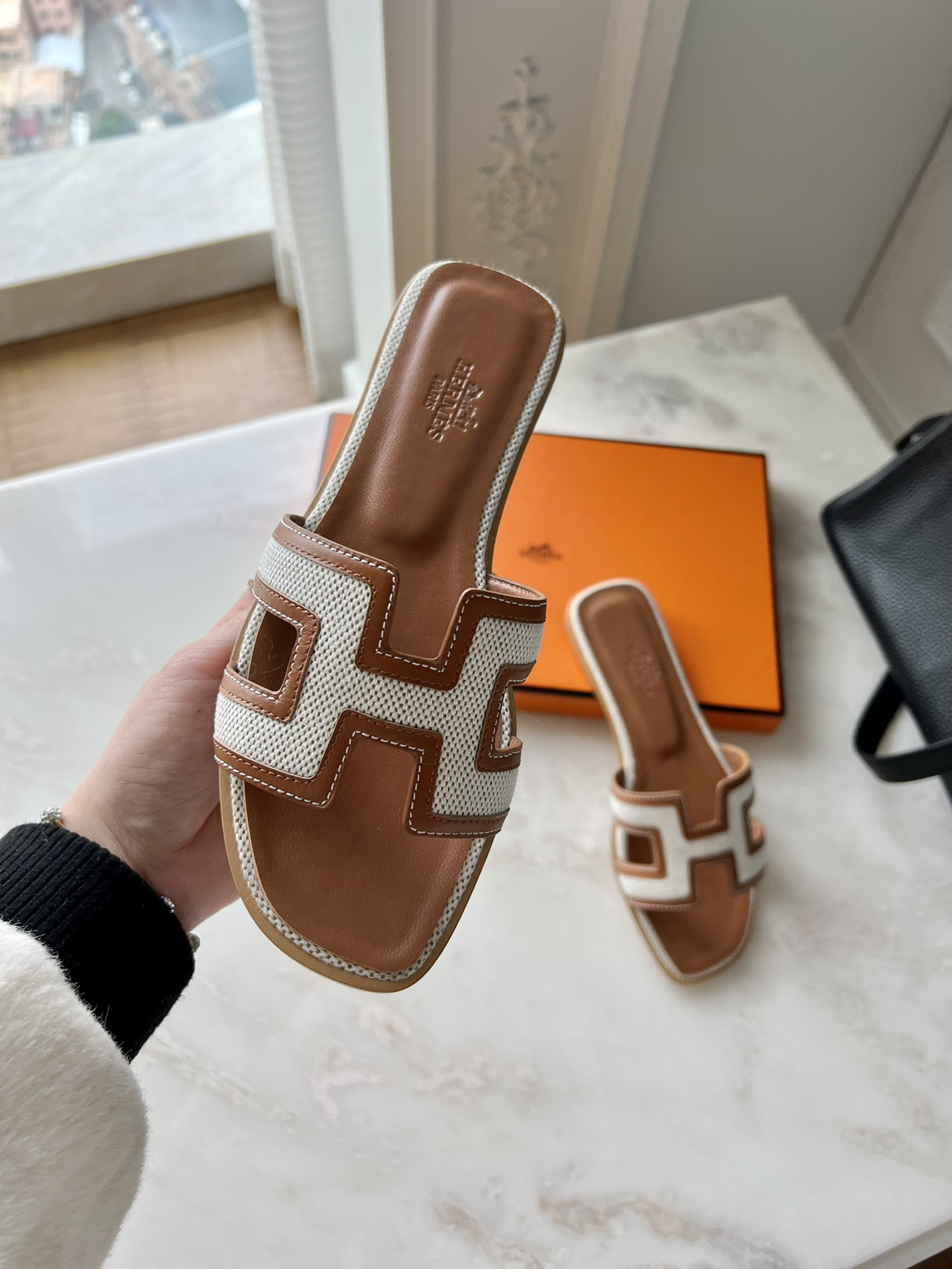Hermes Oran Slippers