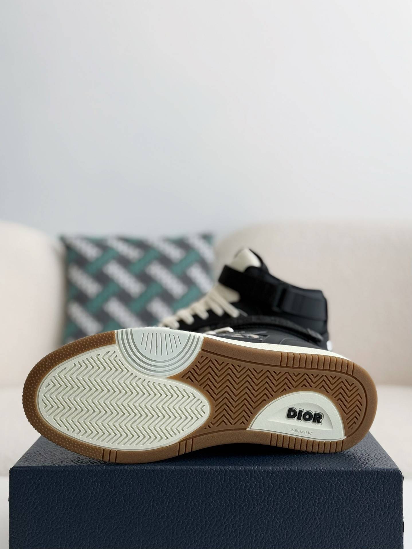 D*OR B27 High-top casual shoes