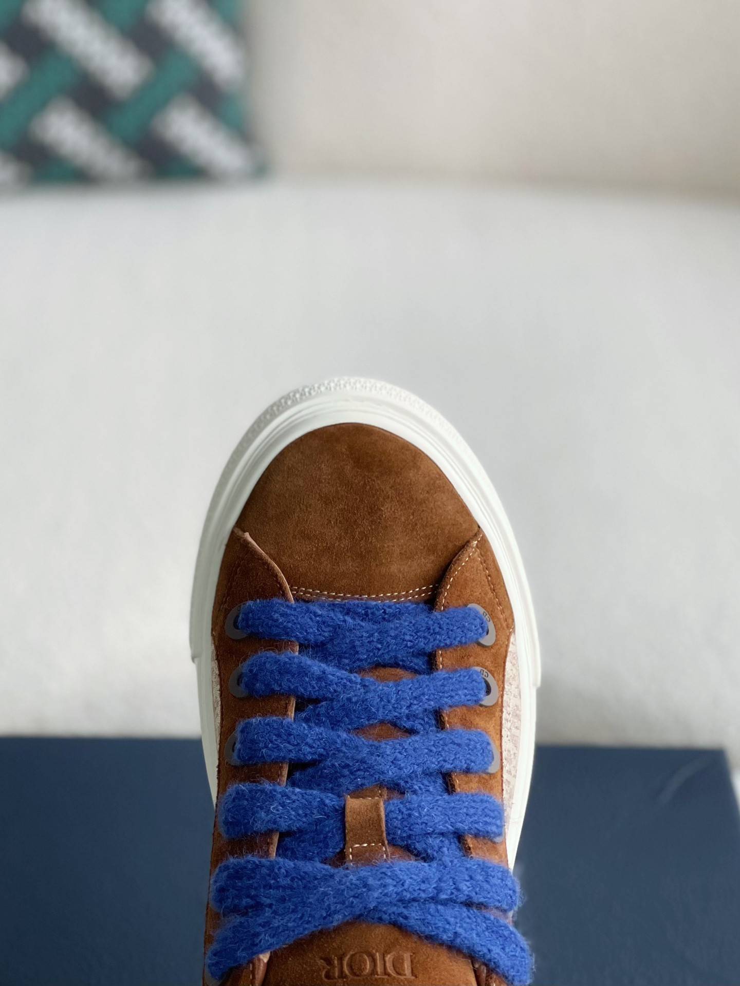 D*OR New B33 Sneaker