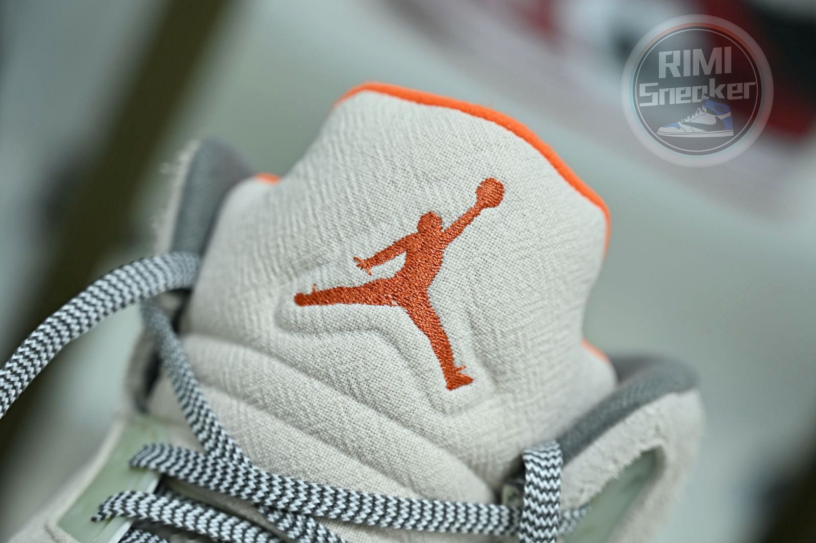 Jordan 5 Retro SE Craft Light Orewood Brown FD9222-180