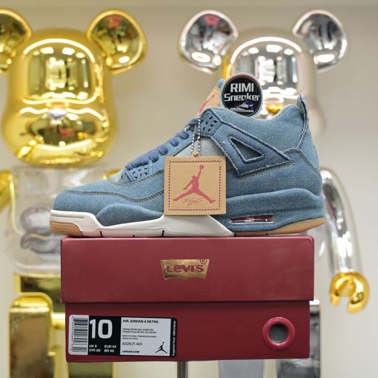 Jordan Air Jordan 4 retro L*v*s denim