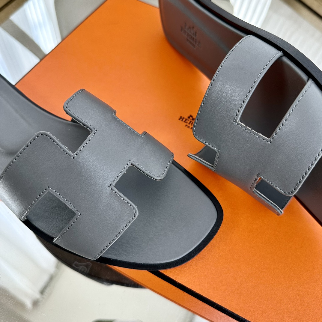 Hermes Oran Sandal