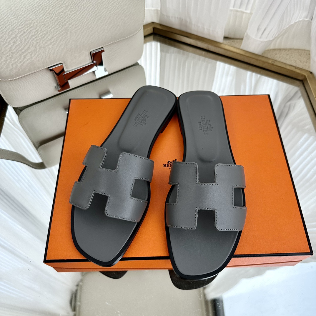 Hermes Oran Sandal