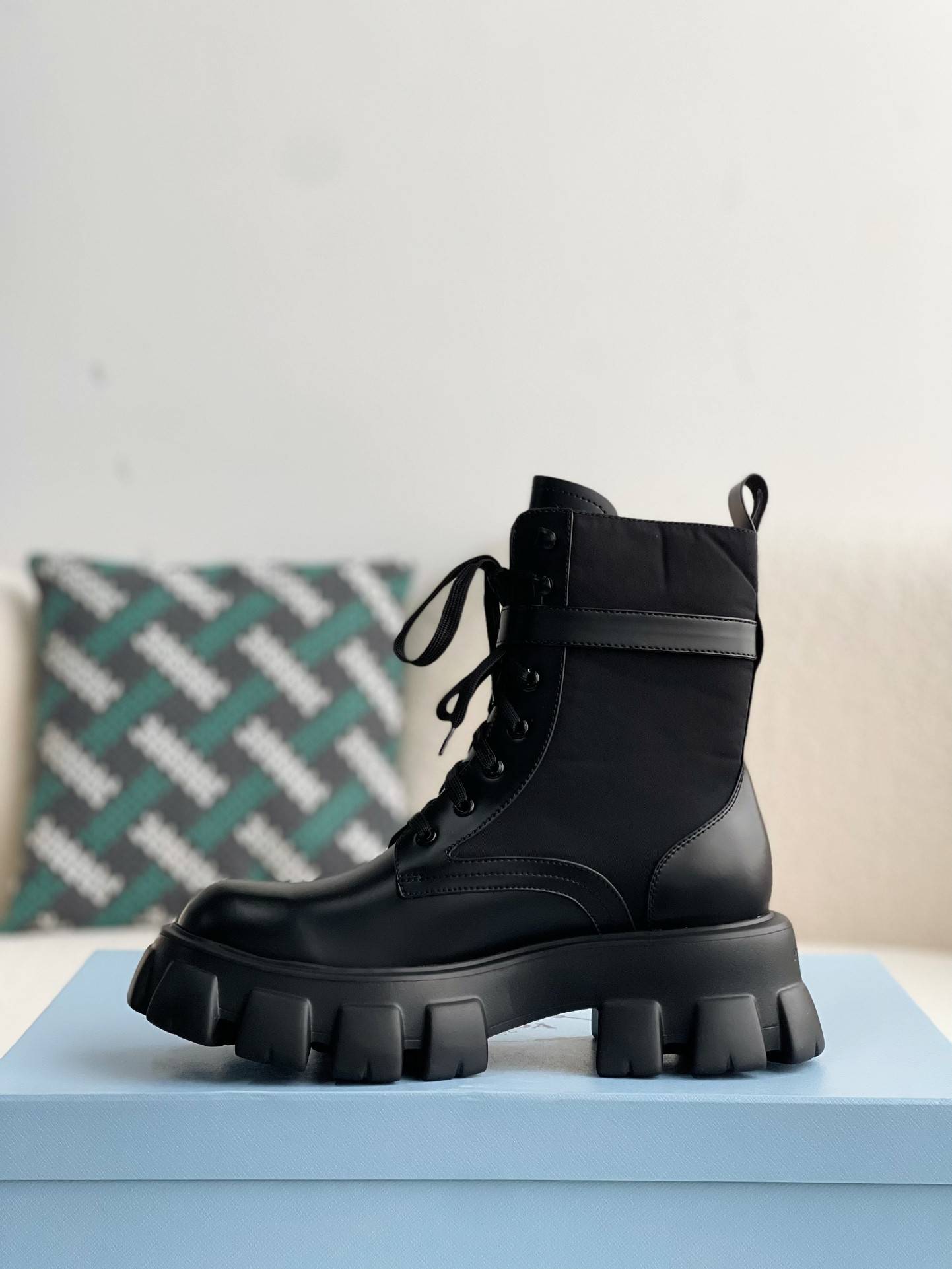 P*DA Cloudbus Thunder technology fabric sneakers