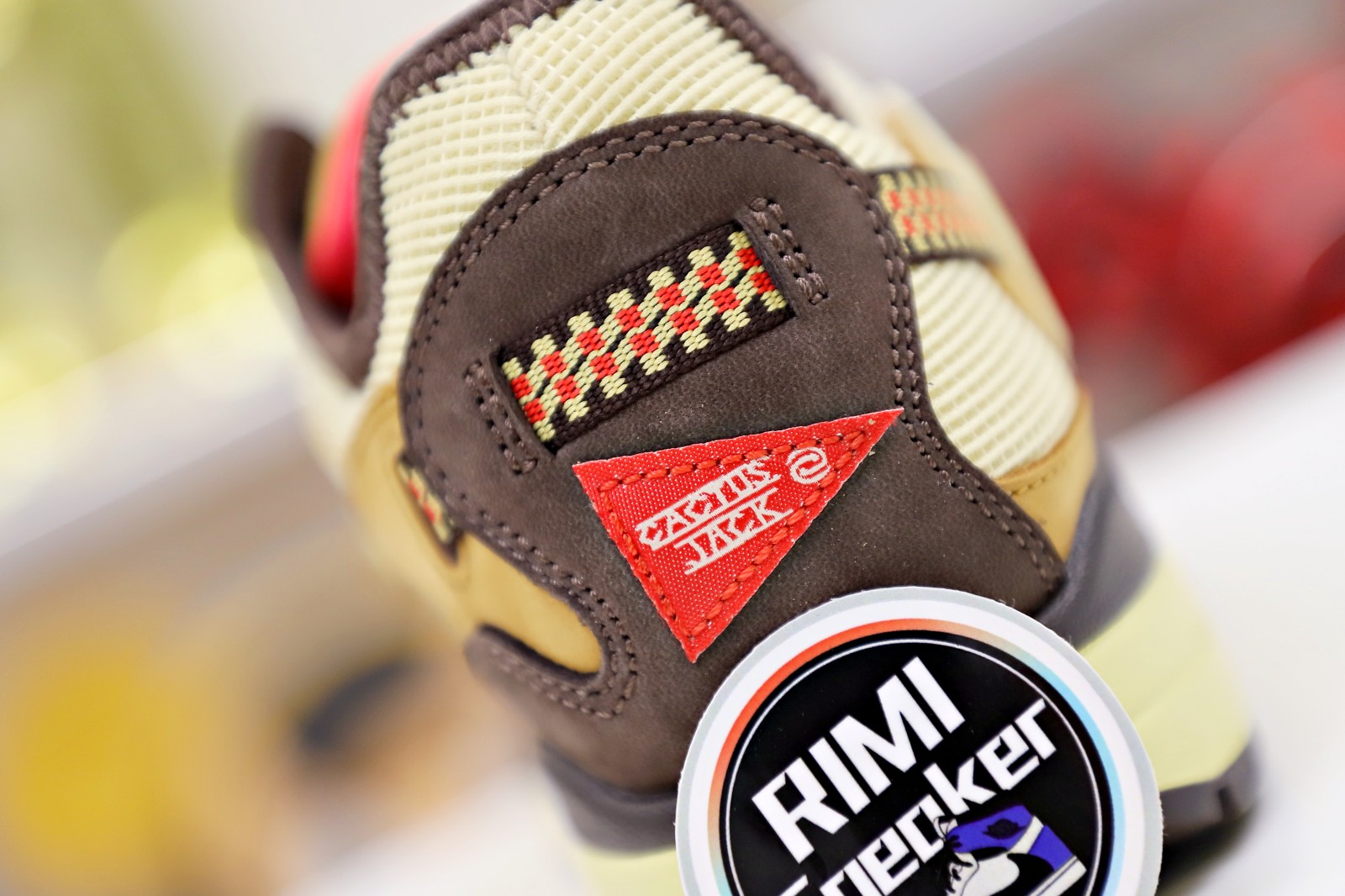 TRAVIS SCOTT NIKE AIR MAX 1 READY