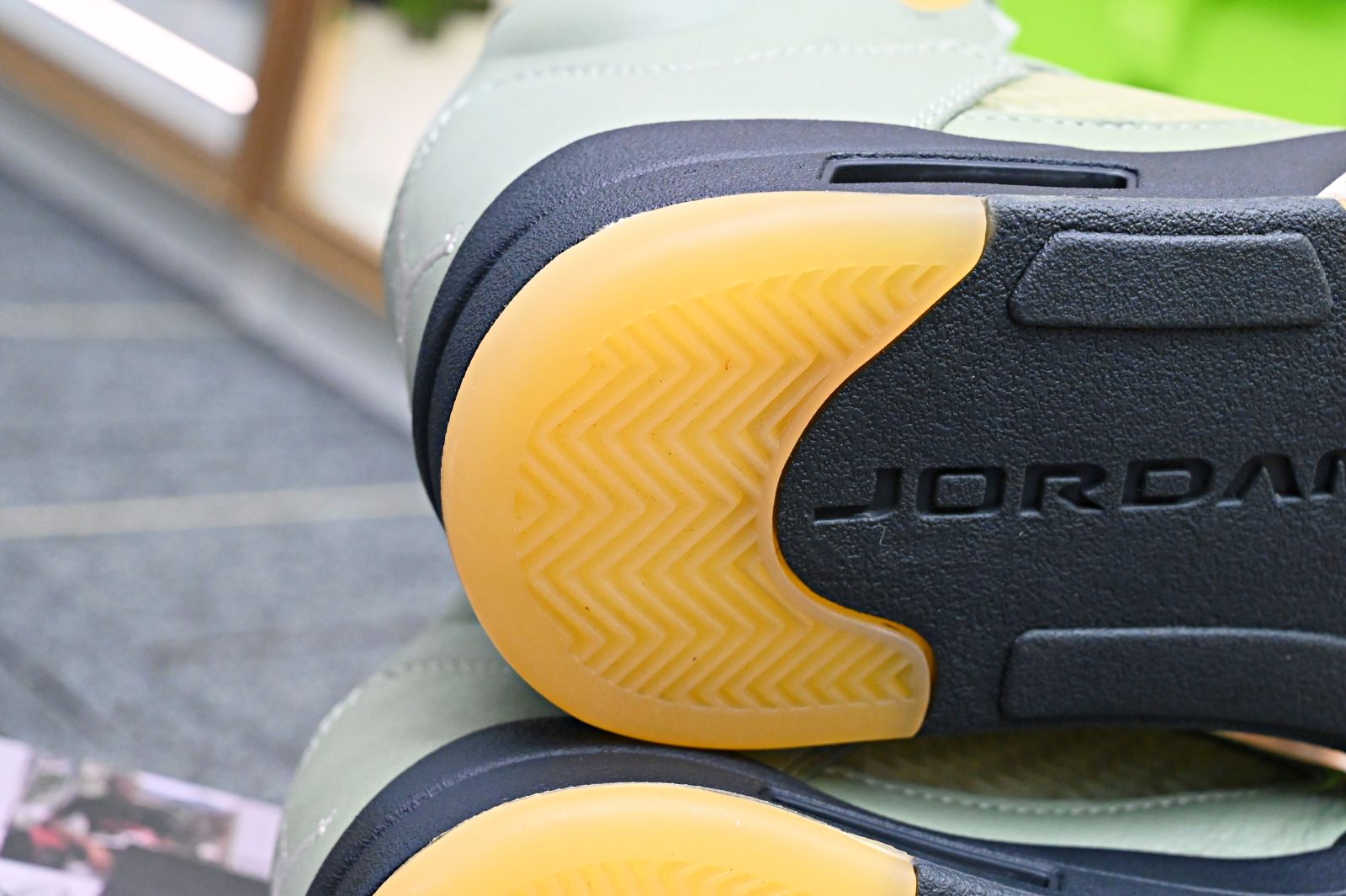 Jordan 5 Retro Jade Horizon DC7501-300