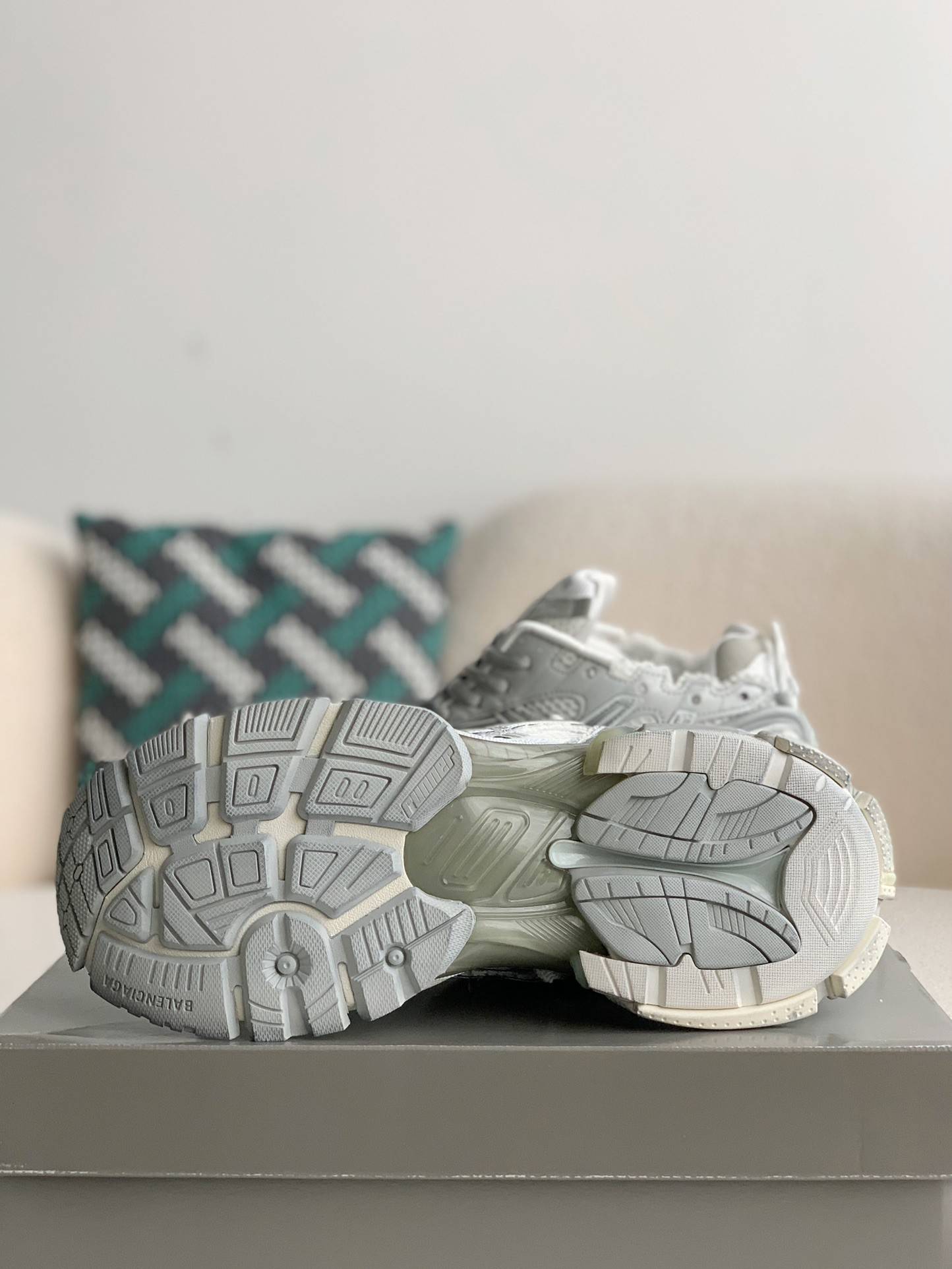 BLCG Runner Sneakers