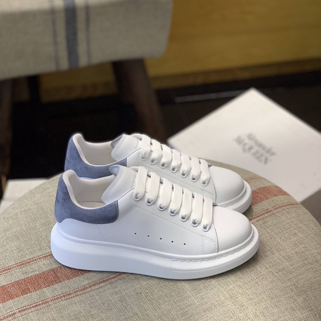 Alexander McQueen Mist Blue veL*Vet tail Sneakers