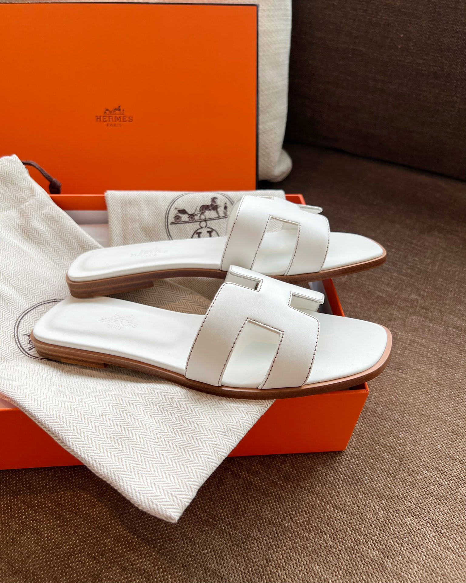 Hermes Oran Slippers