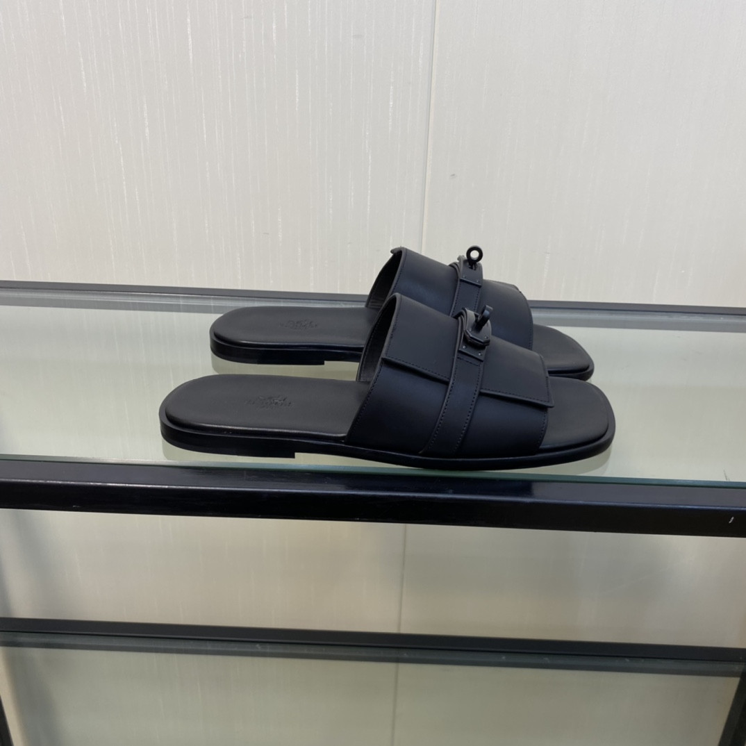 HERMES KELLY LOCK SLIPPERS