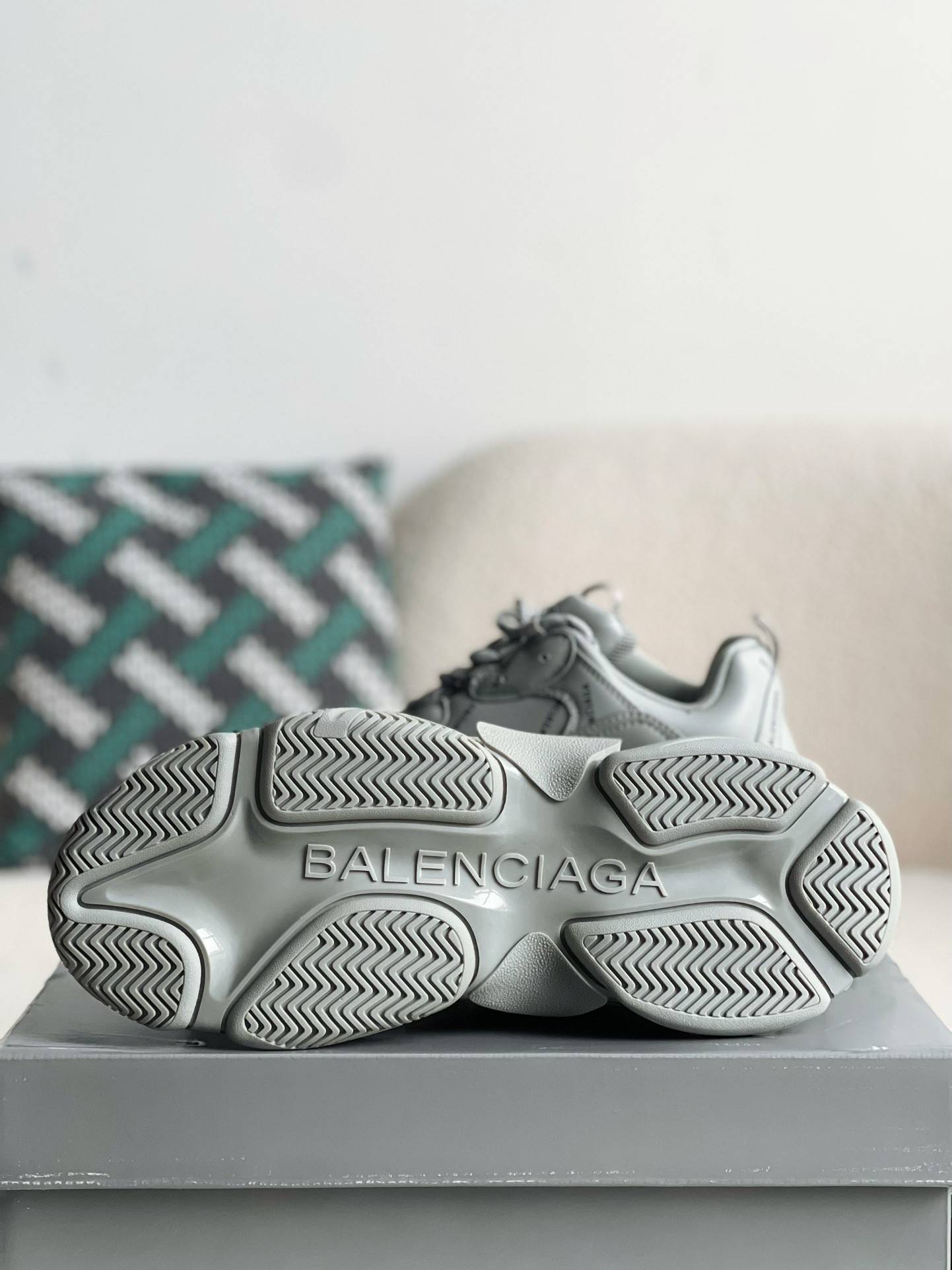 BLCG Runner Sneakers
