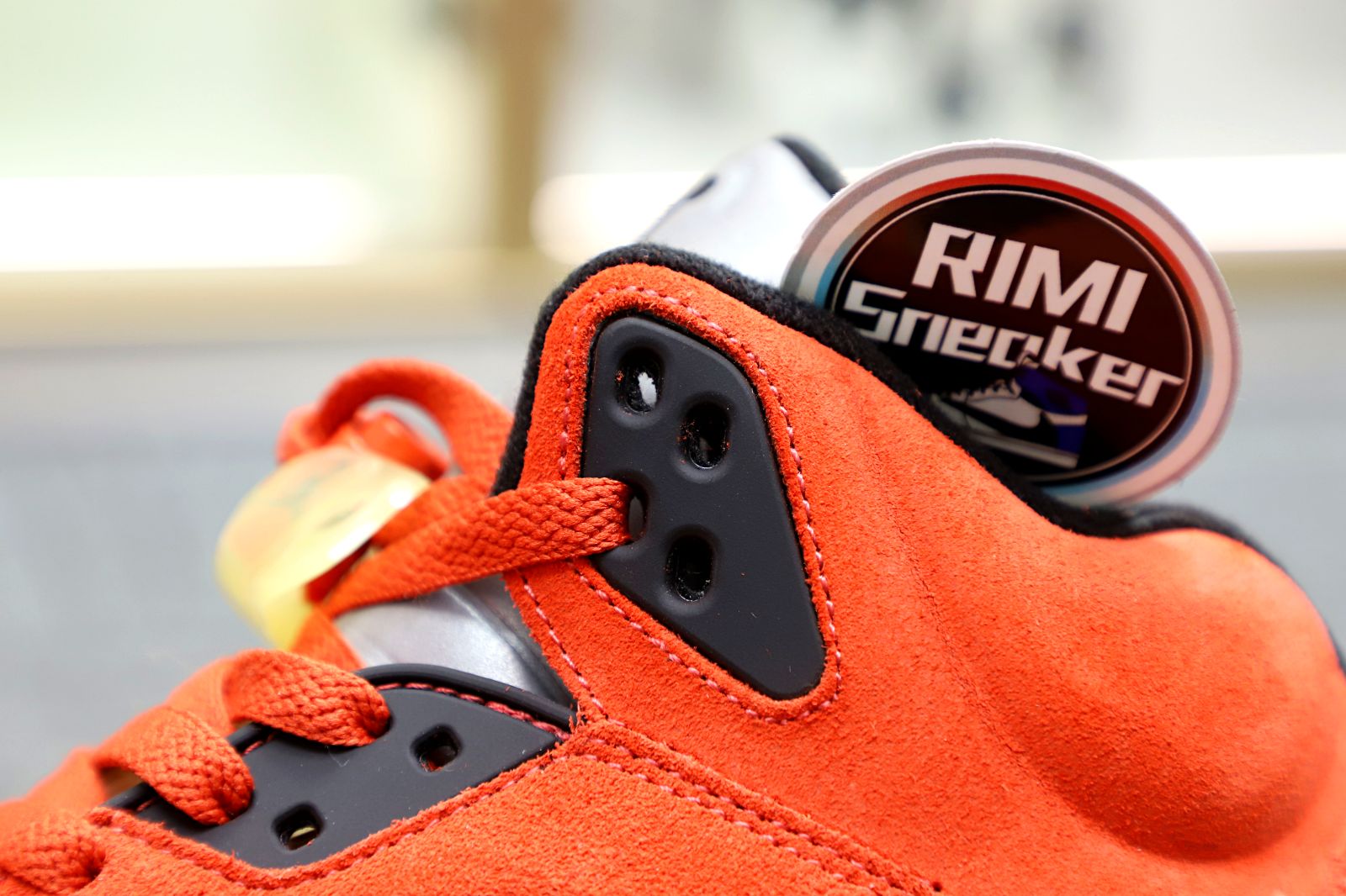 Jordan 5 Retro Dunk on Mars DD9336-800