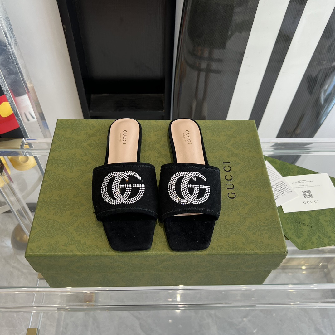 Gucci Slippers