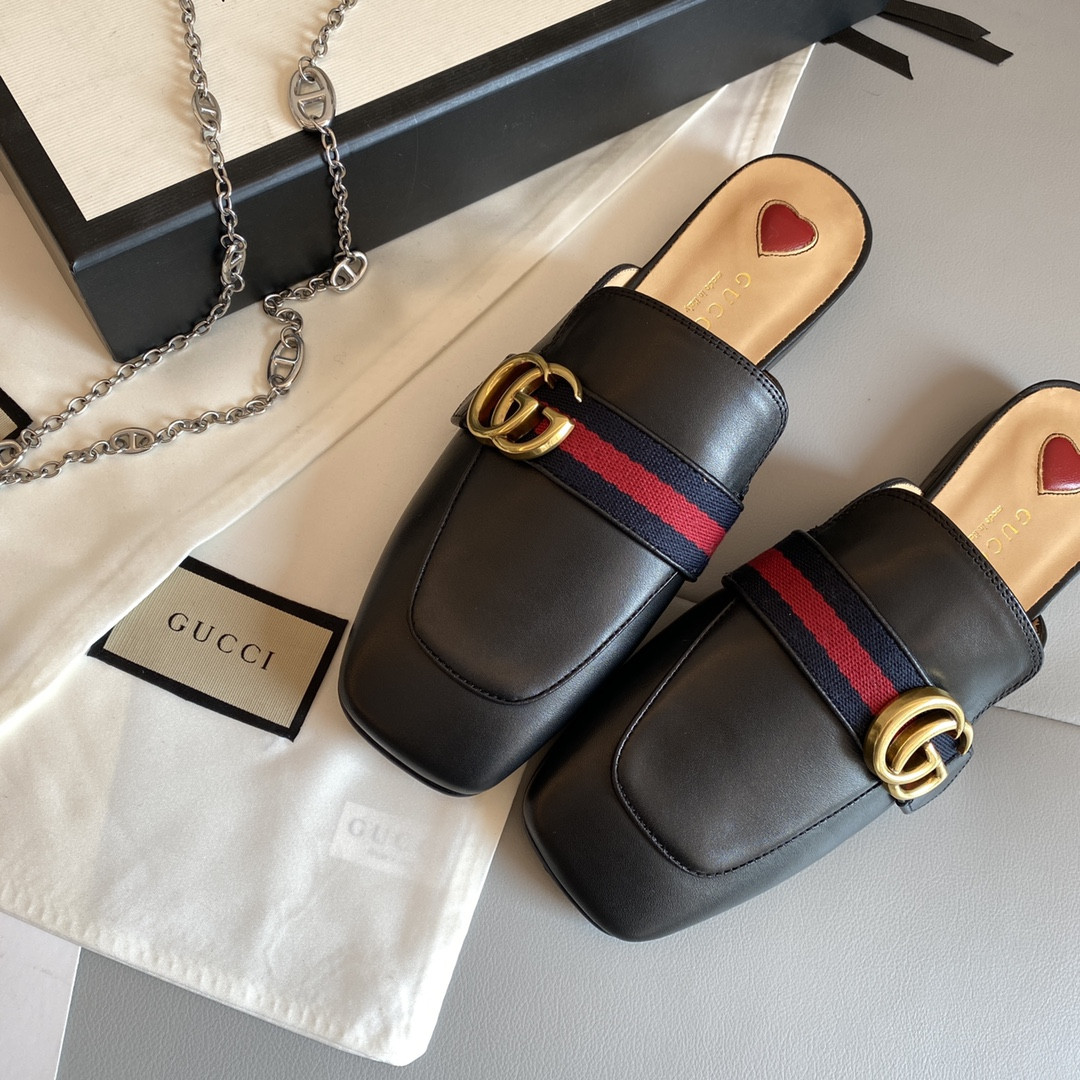 Gucci Leather Slippers