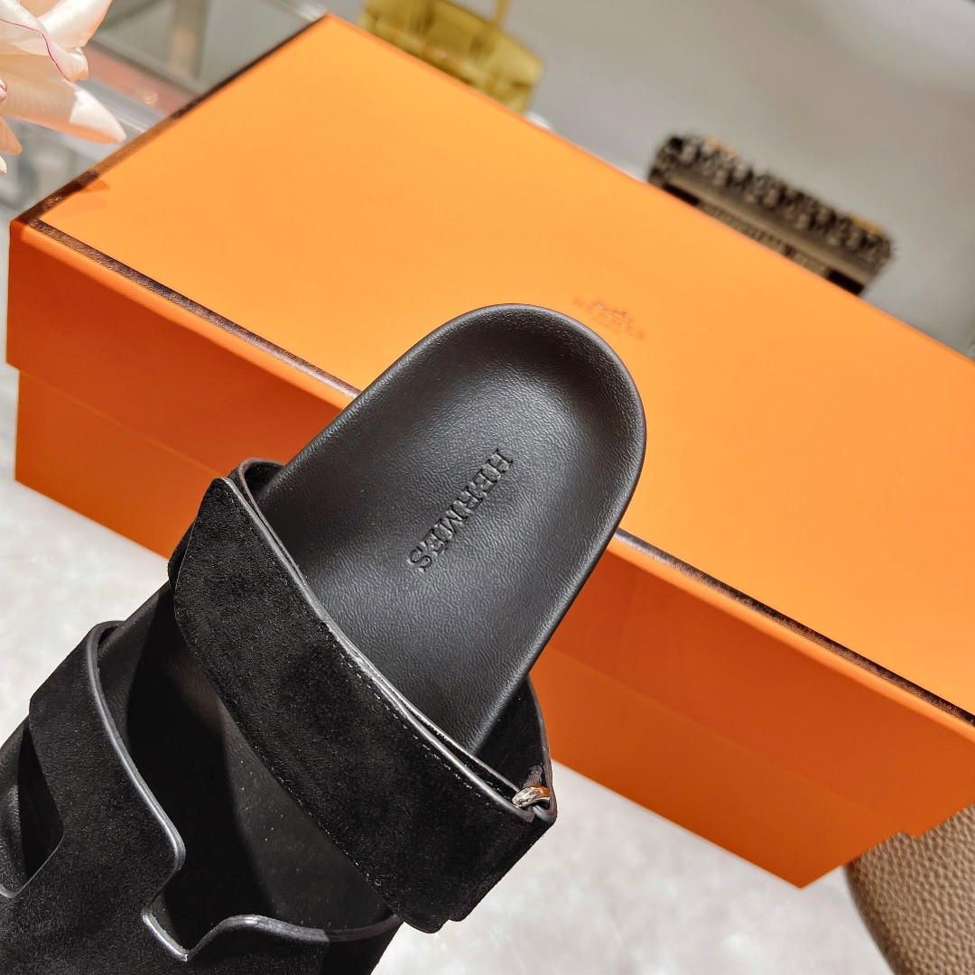 Hermes Chypre Slippers