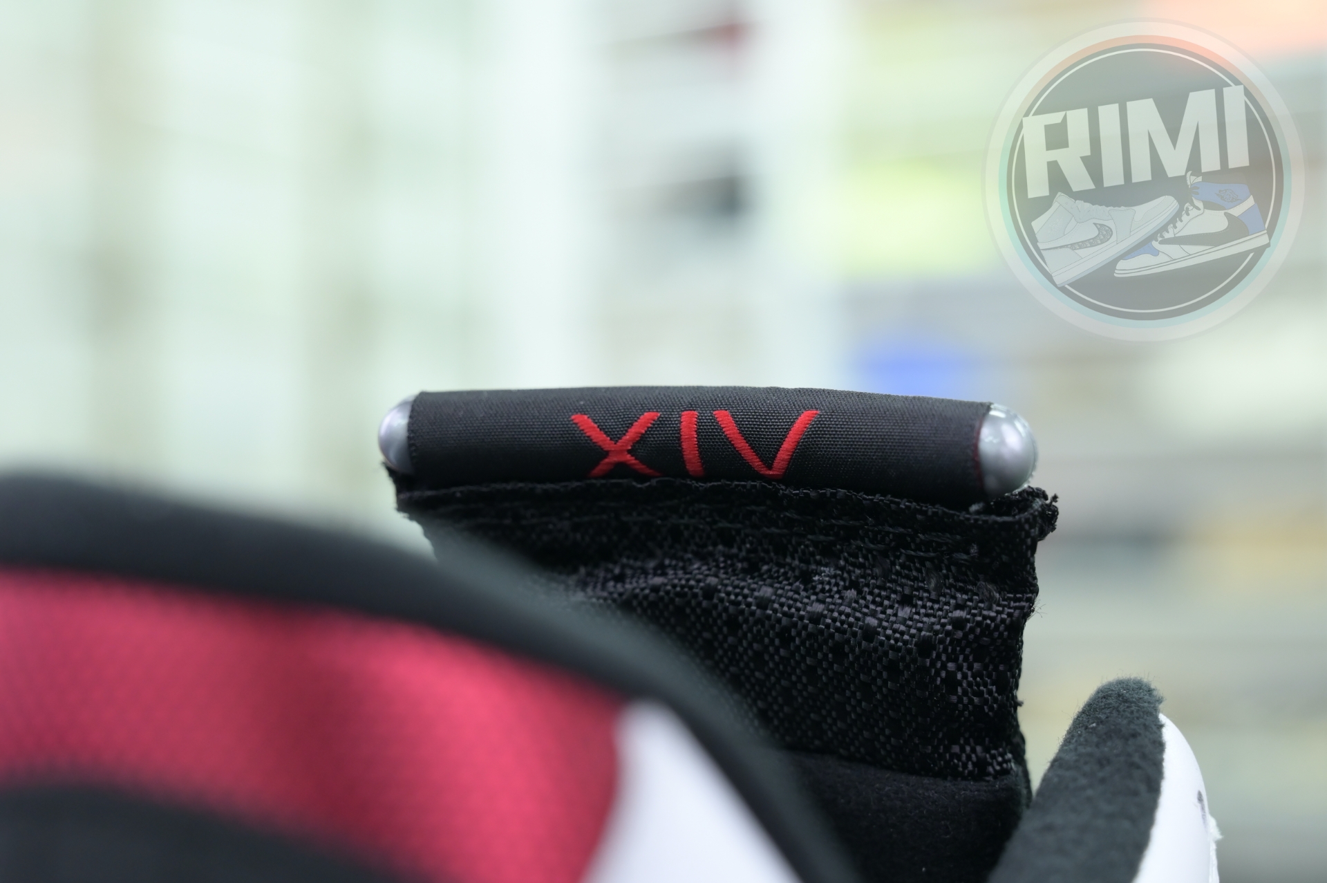 Jordan 14 Retro Black Toe (2024) 487471-160