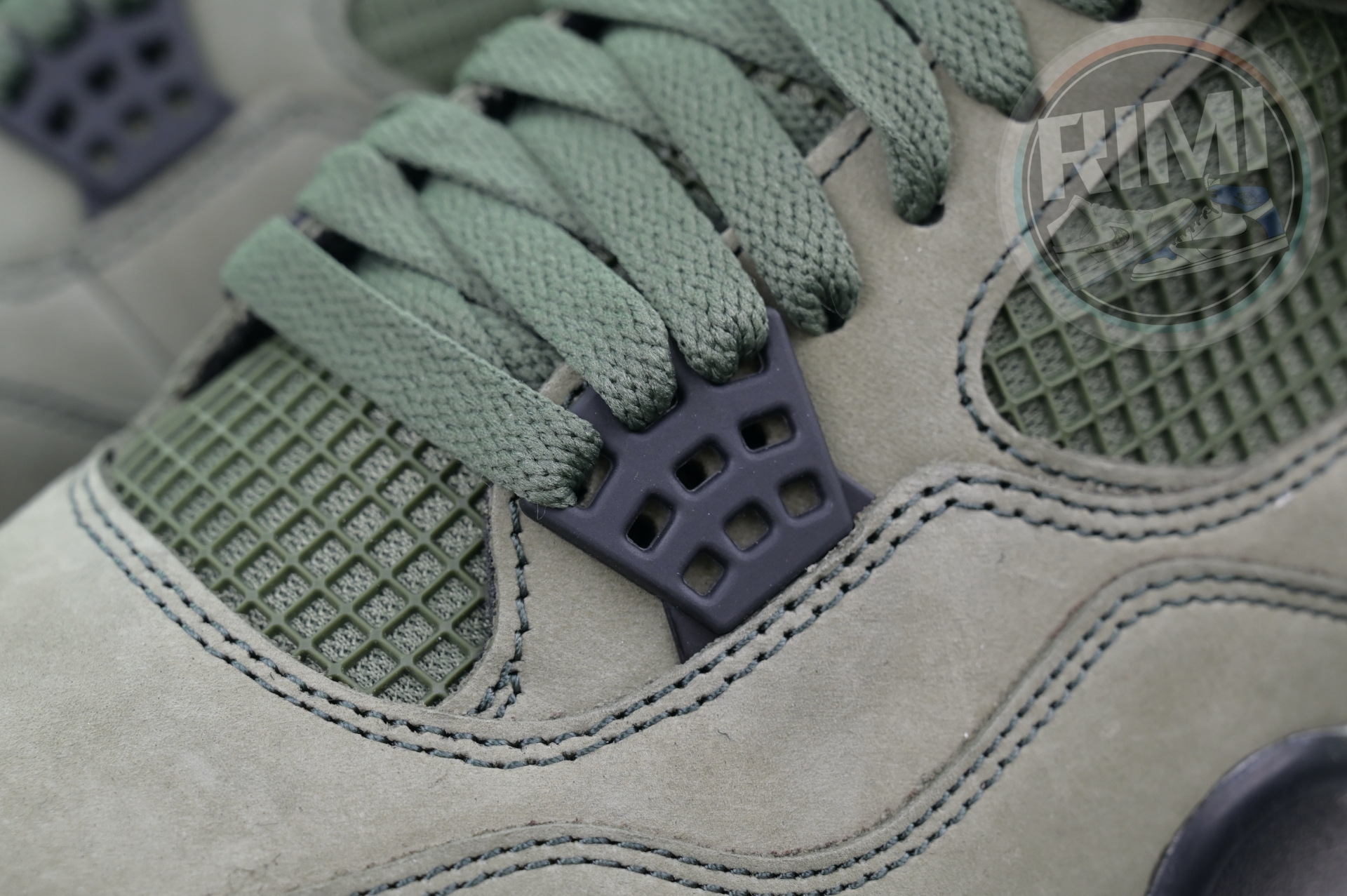 UNDEFEATED x Jordan Air Jordan 4 Retro UNDFTD