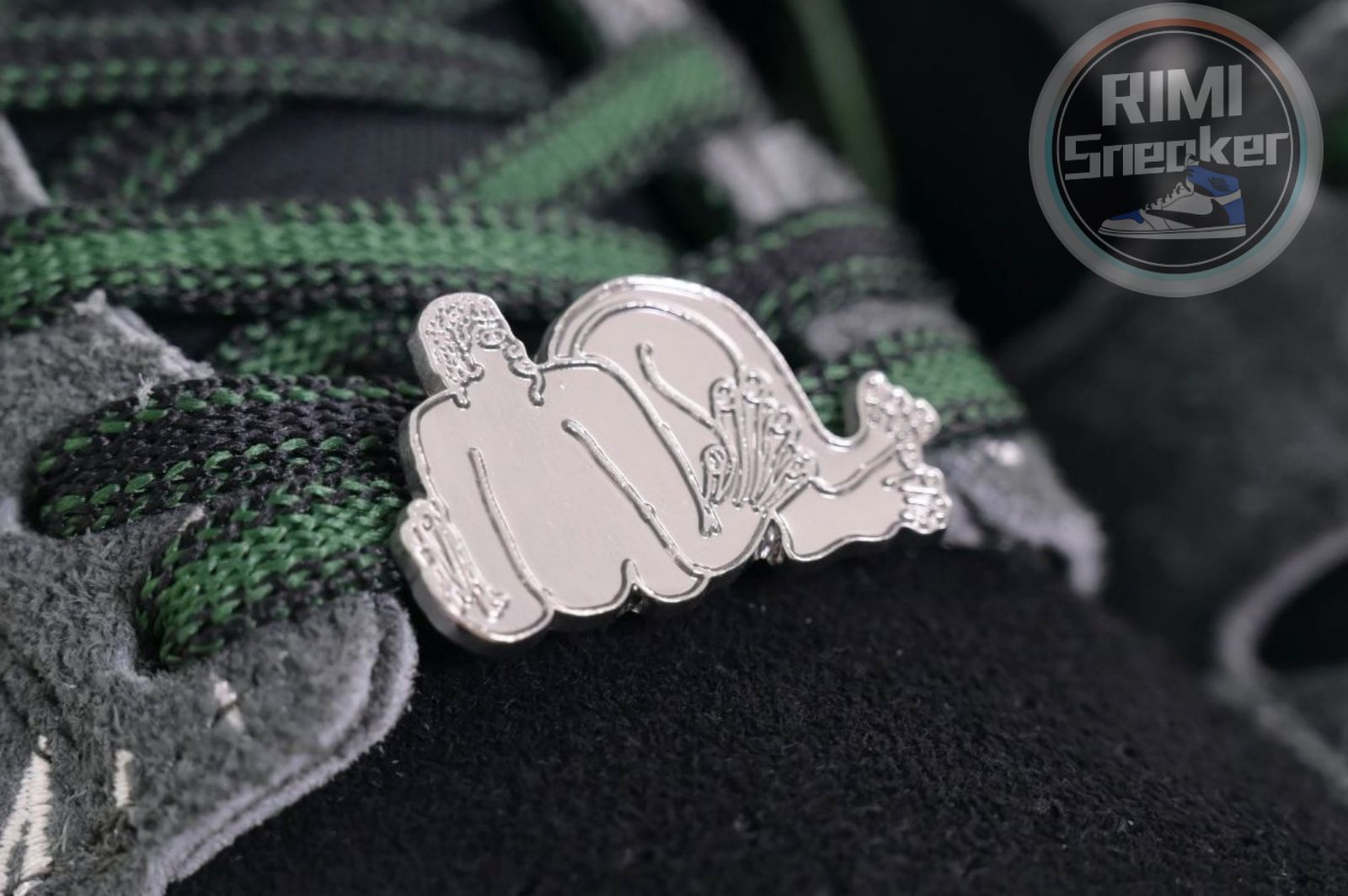 There Skateboards x Nike Dunk SB