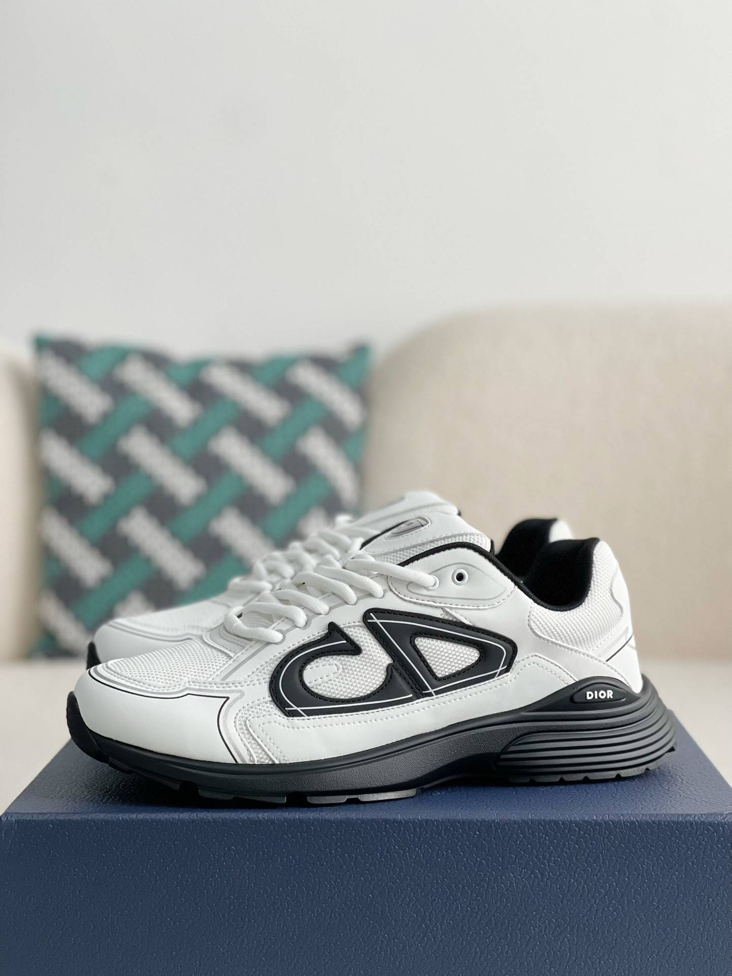 D*OR B30 New Sneaker