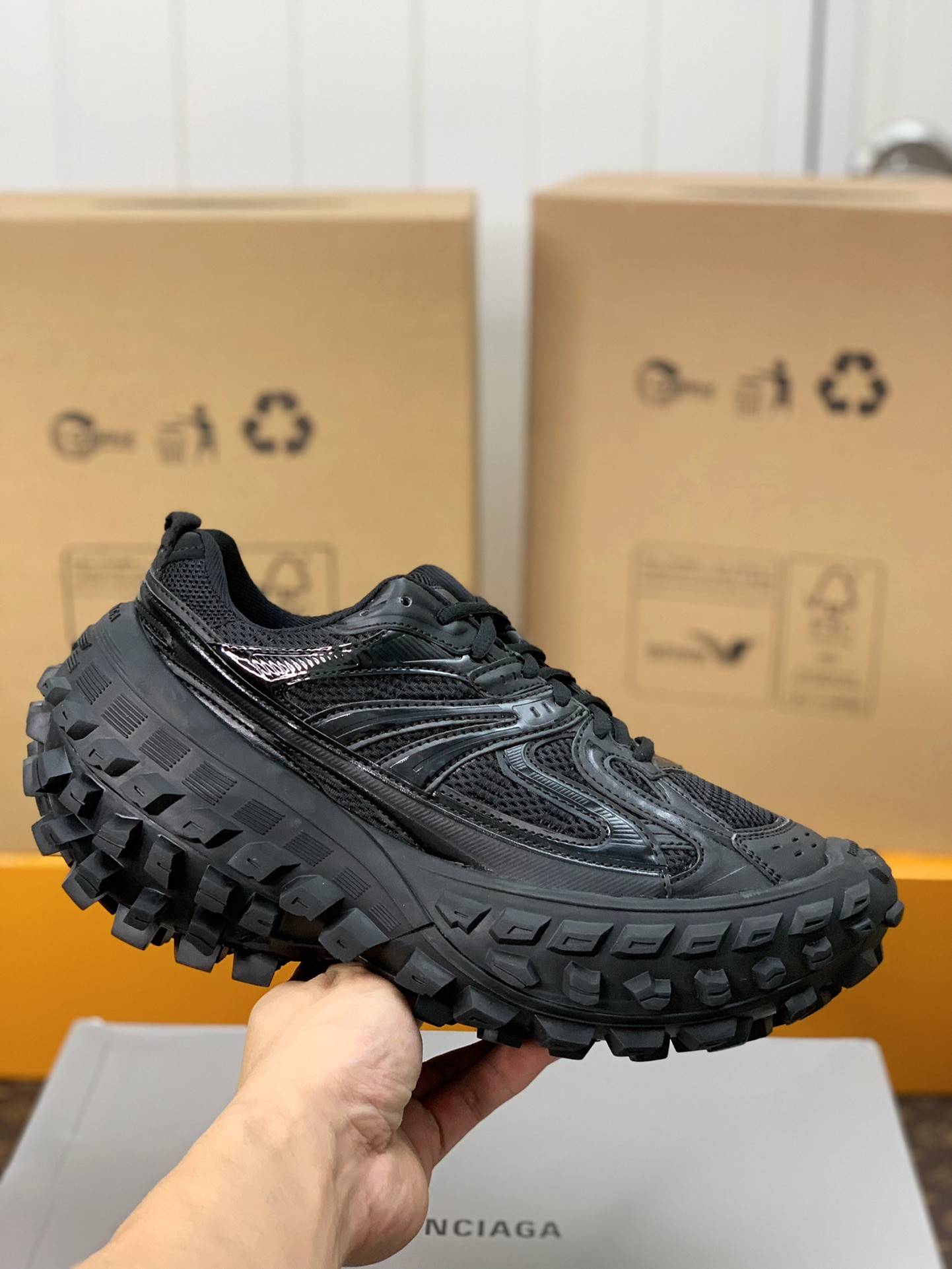 BLCG Bouncer Screw Sneakers