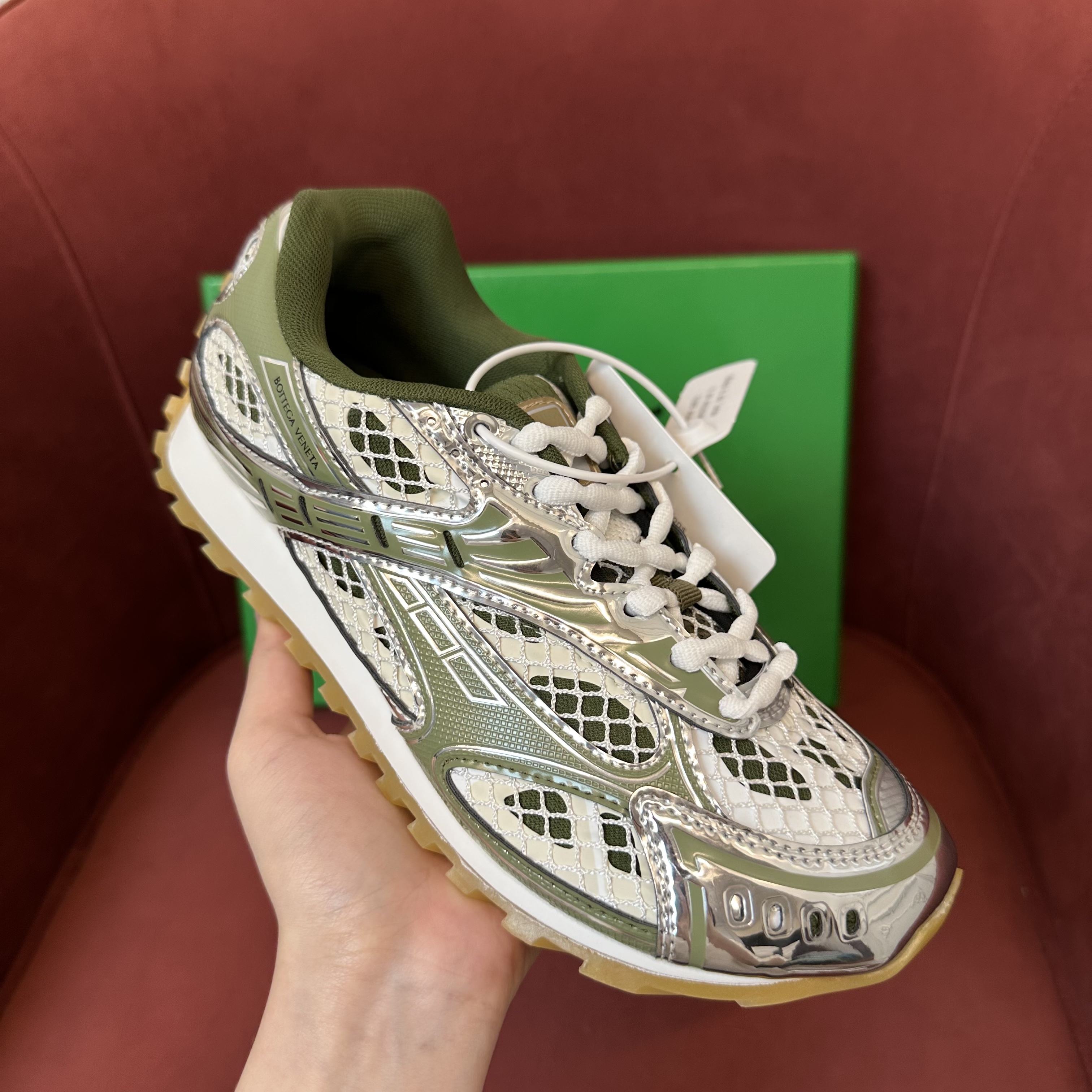 Bottega Veneta Orbit Sneaker Mud/white