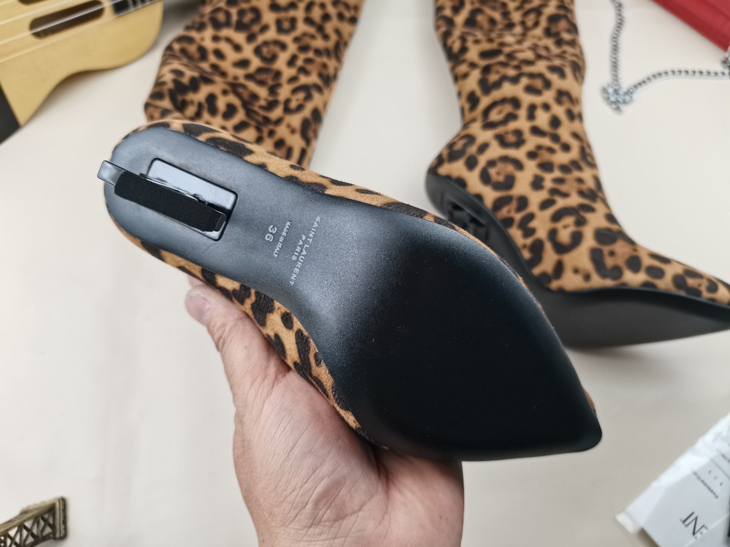 YSL classic letter metal heel 22-inch boots, elastic boots Heel height: 10.5CM Size: 35-42 (41.42 custom-made, no return or exchange)