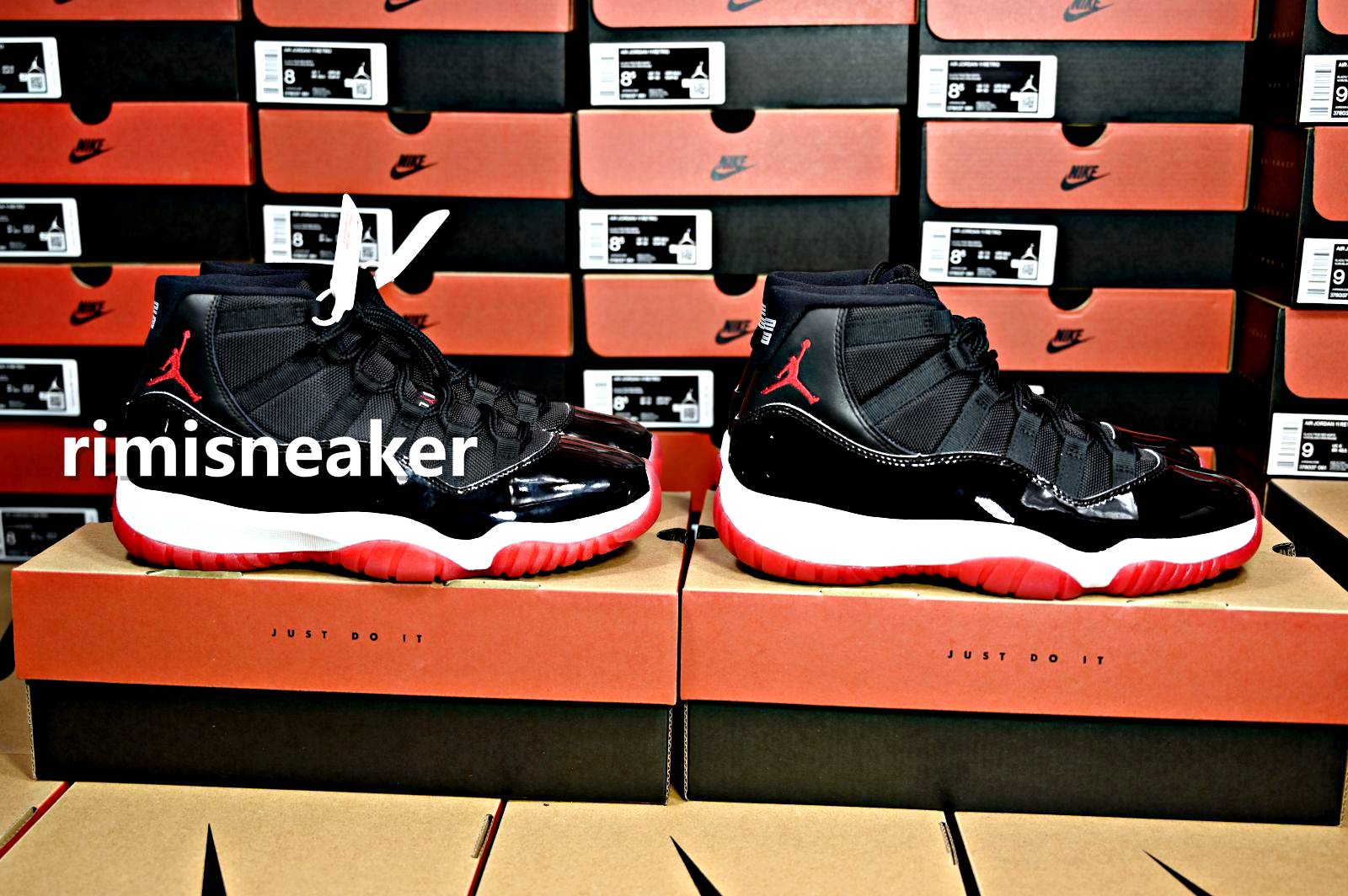 AIR JORDAN 11 RETRO