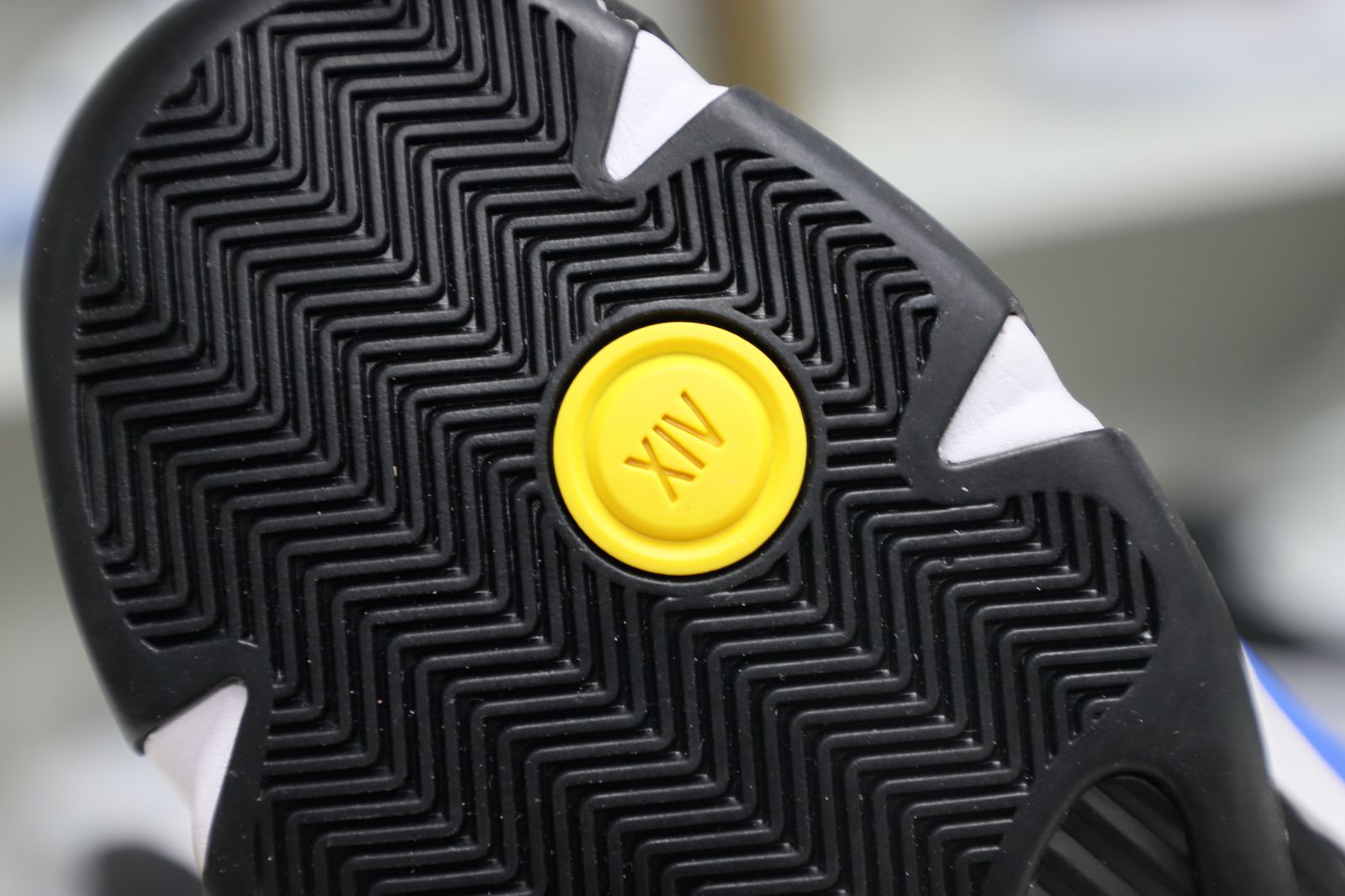 Jordan 14 Retro Laney (2023) 487471-407