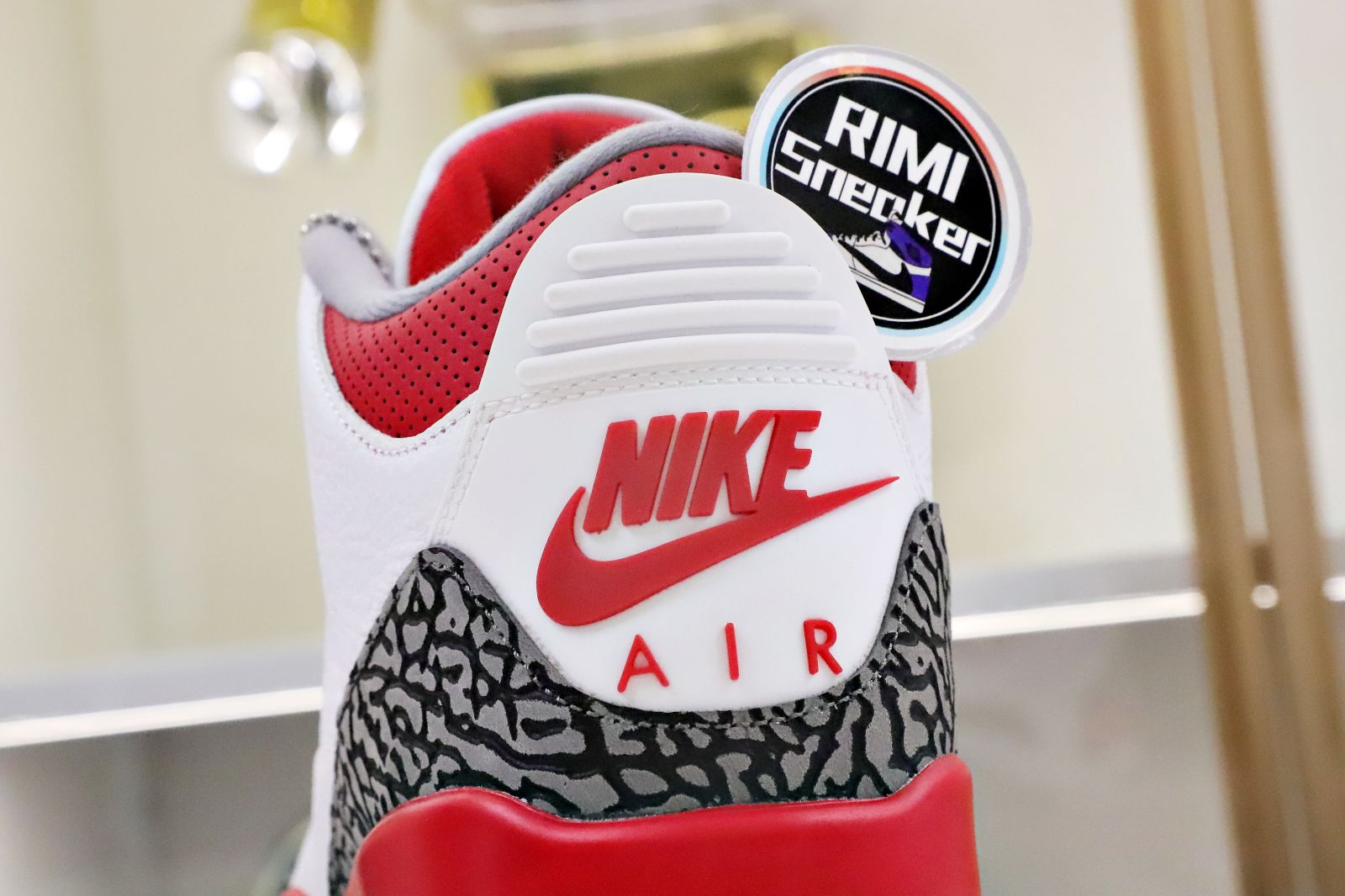 AIR JORDAN 3RETRO"FIRERED"(DN3707-160)