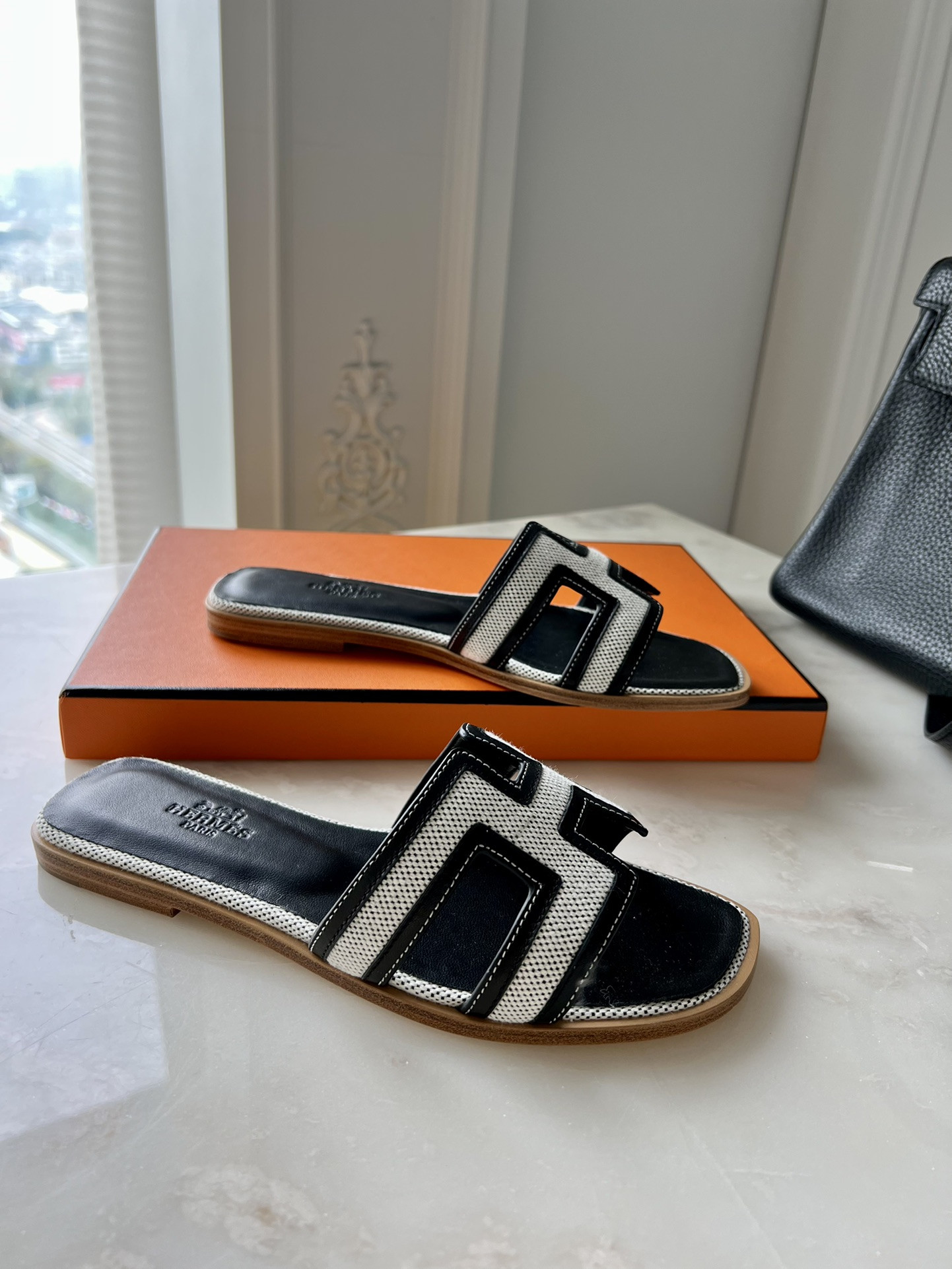 Hermes Oran Slippers