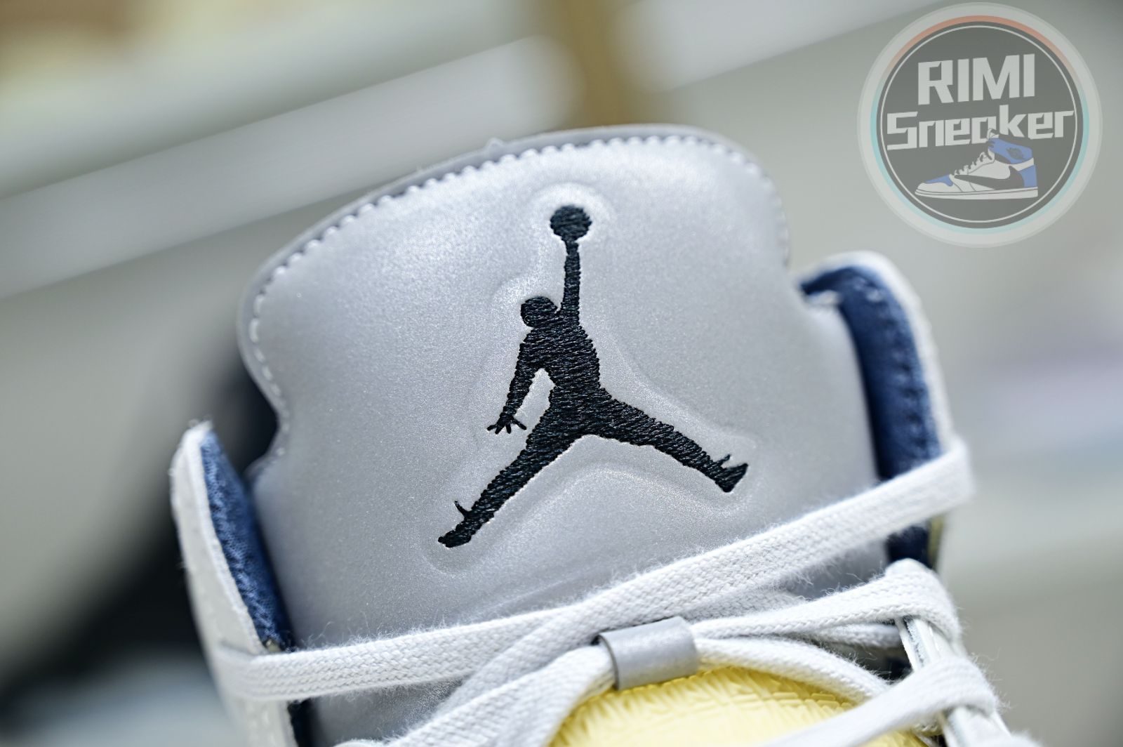 Jordan 5 Retro A Ma Maniére Dawn FZ5758-004