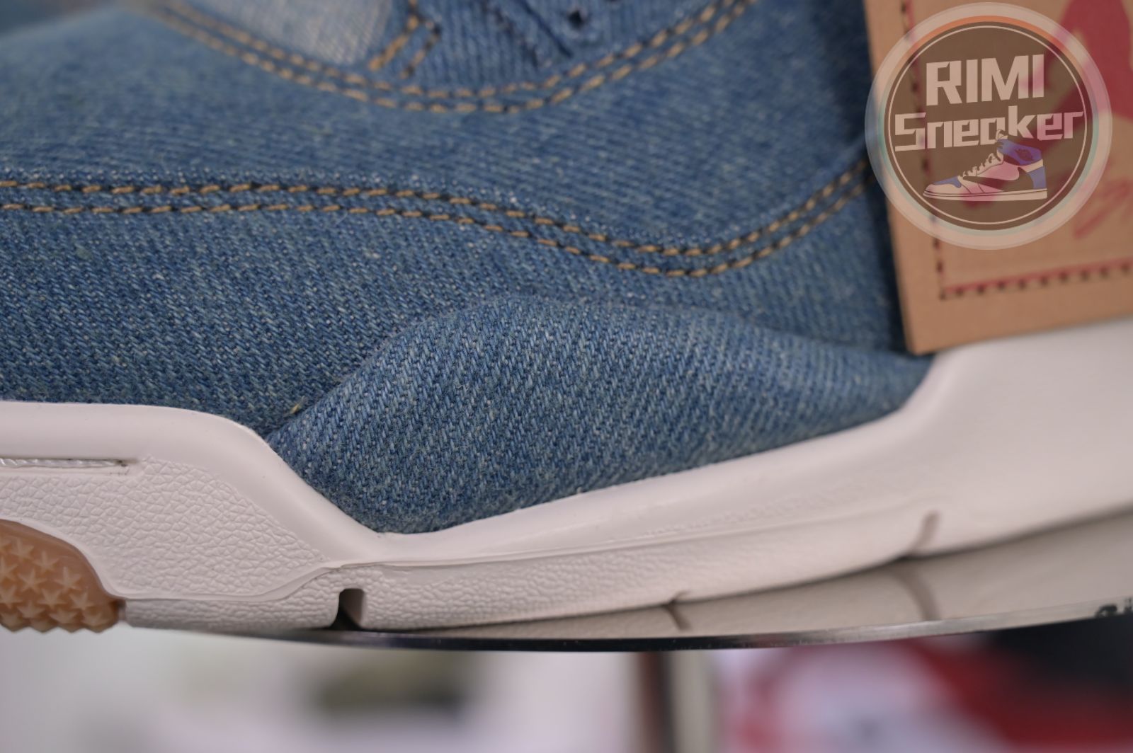 Jordan Air Jordan 4 retro L*v*s denim