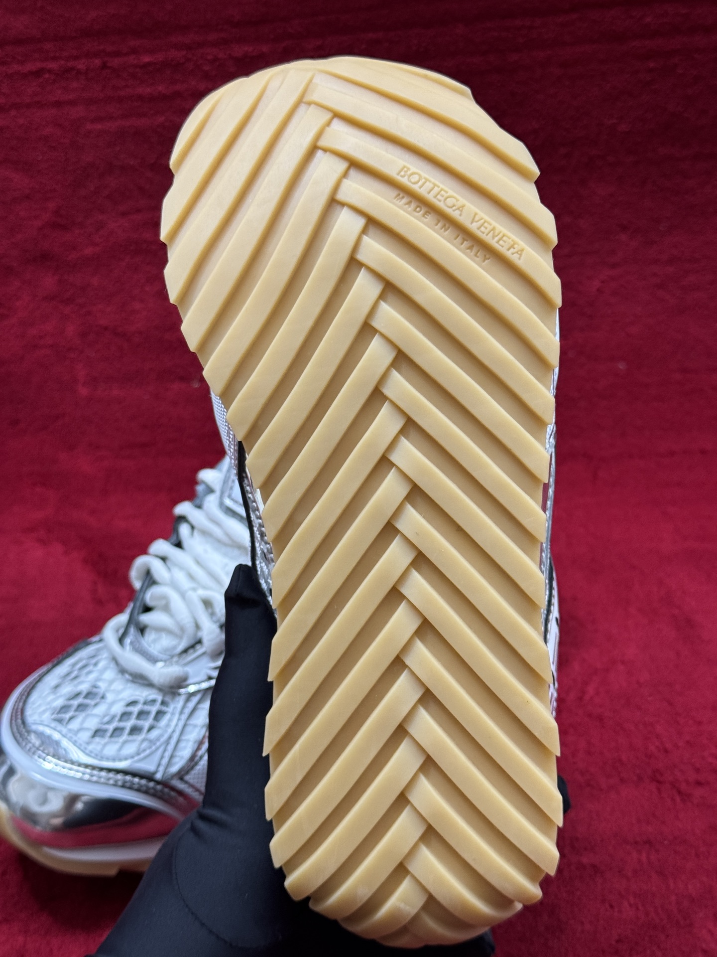 Bottega Veneta Orbit Sneaker Silver / White / Optic white rubber