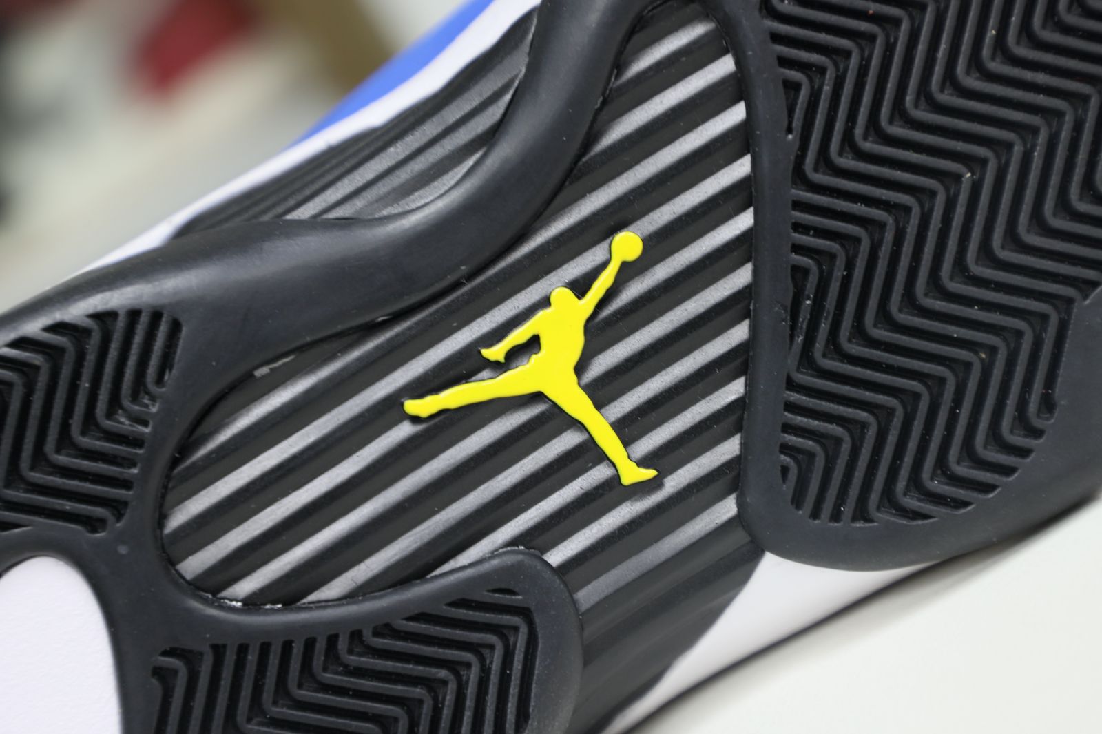 Jordan 14 Retro Laney (2023) 487471-407