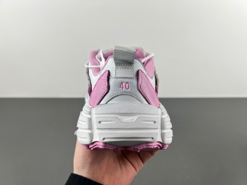 Balenciaga Runner Sneaker 825418 WDWTS 5191